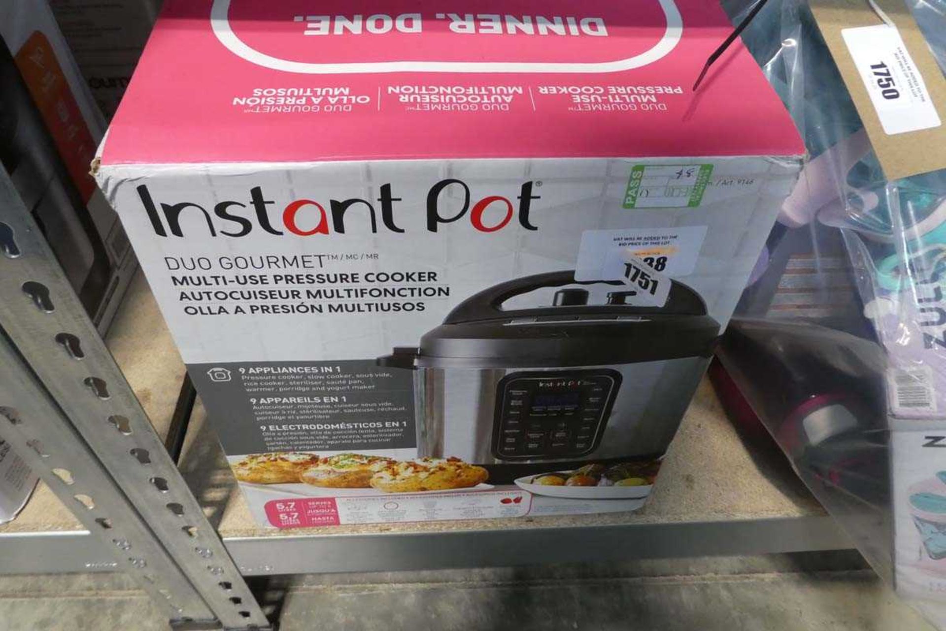 +VAT Instant Pot multi use pressure cooker in box