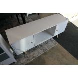 +VAT Modern white entertainment stand on tapered supports