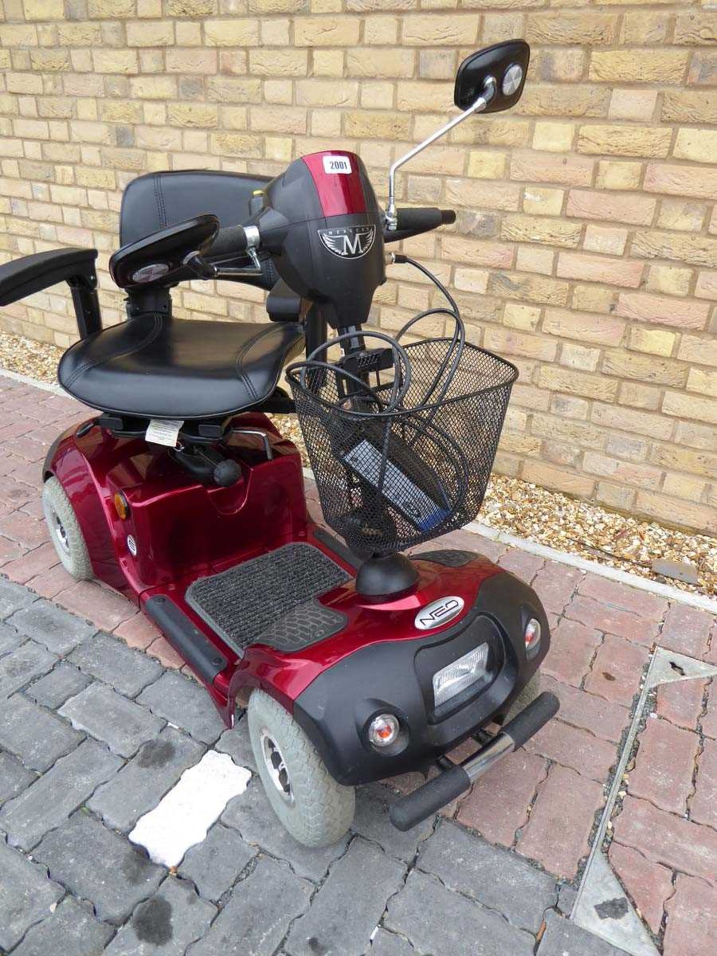 Mercury Neo 4 wheel mobility scooter with key and charger - Bild 6 aus 7