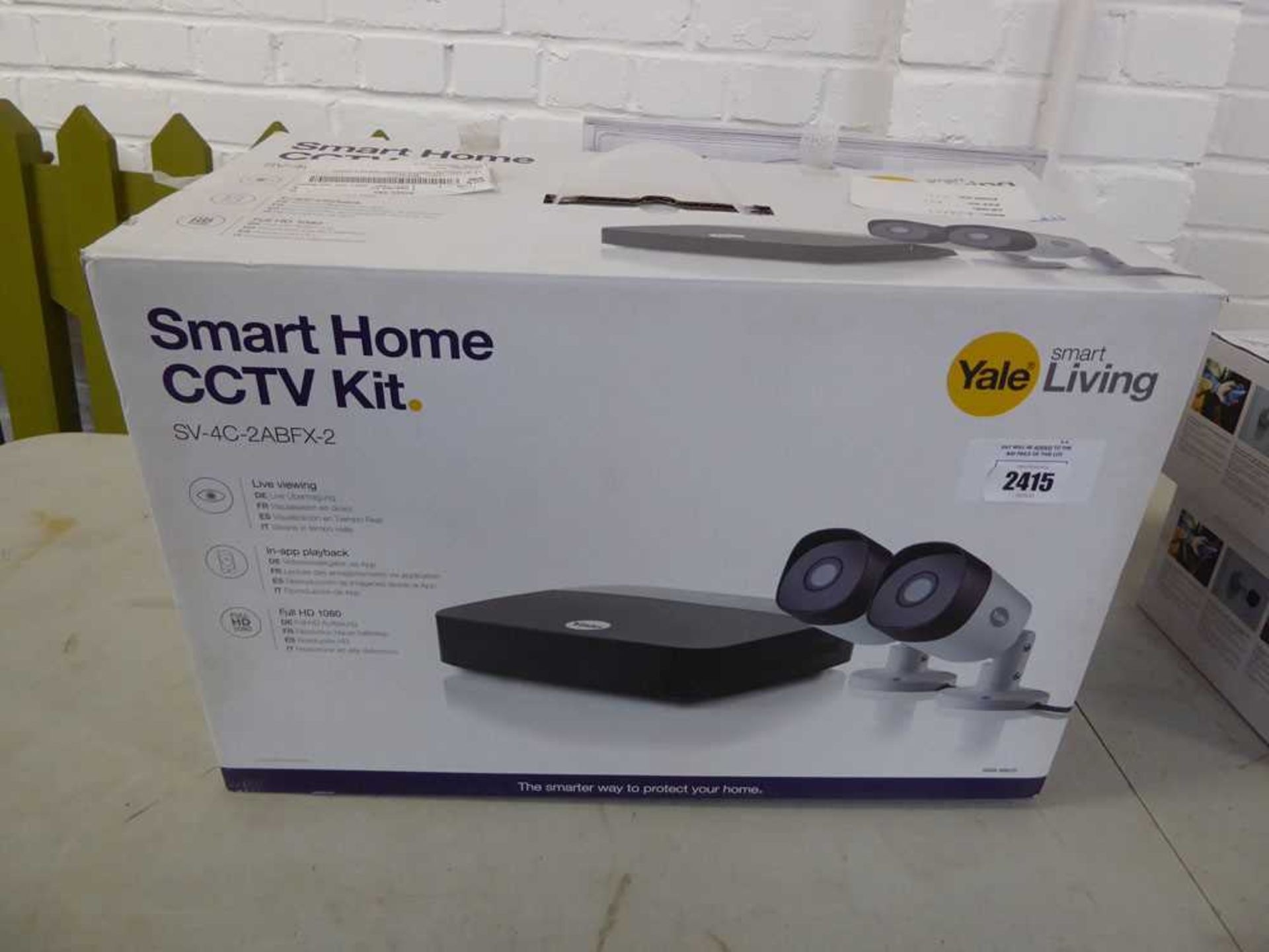 +VAT Boxed Yale Smart Living SV-4C-2ABFX2 2 channel CCTV system