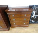 French Grange chest of 4 drawers