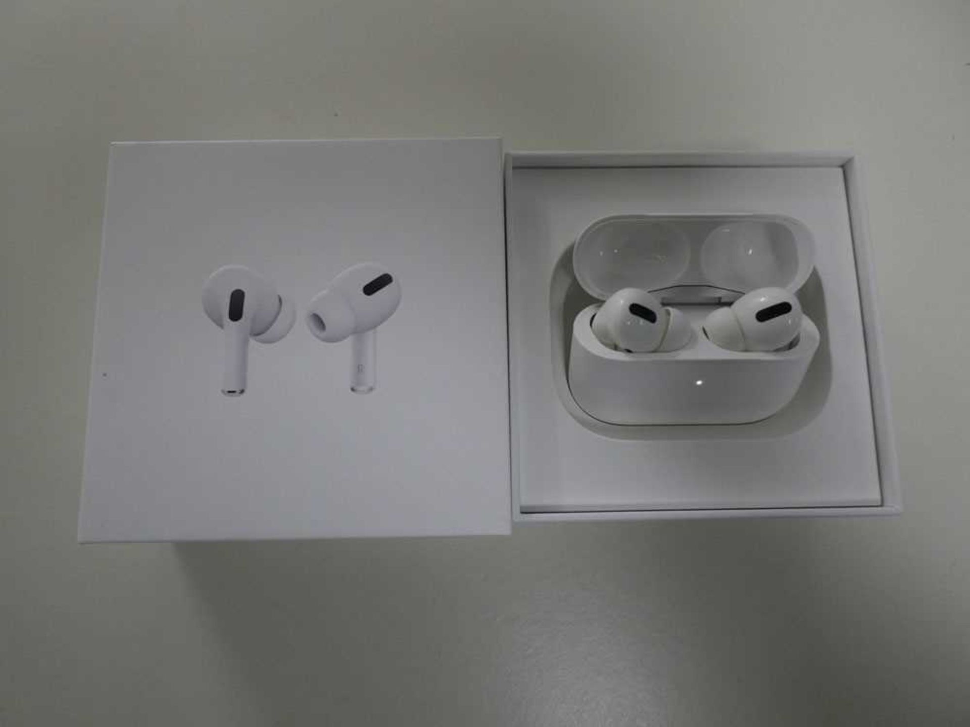 +VAT Apple AirPods Pro, boxed with Wireless charging case, no cable, MWP22ZM/A