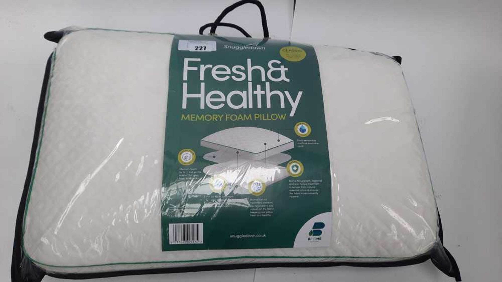 +VAT Snuggle Down fresh and healthy memory foam pillow in bag