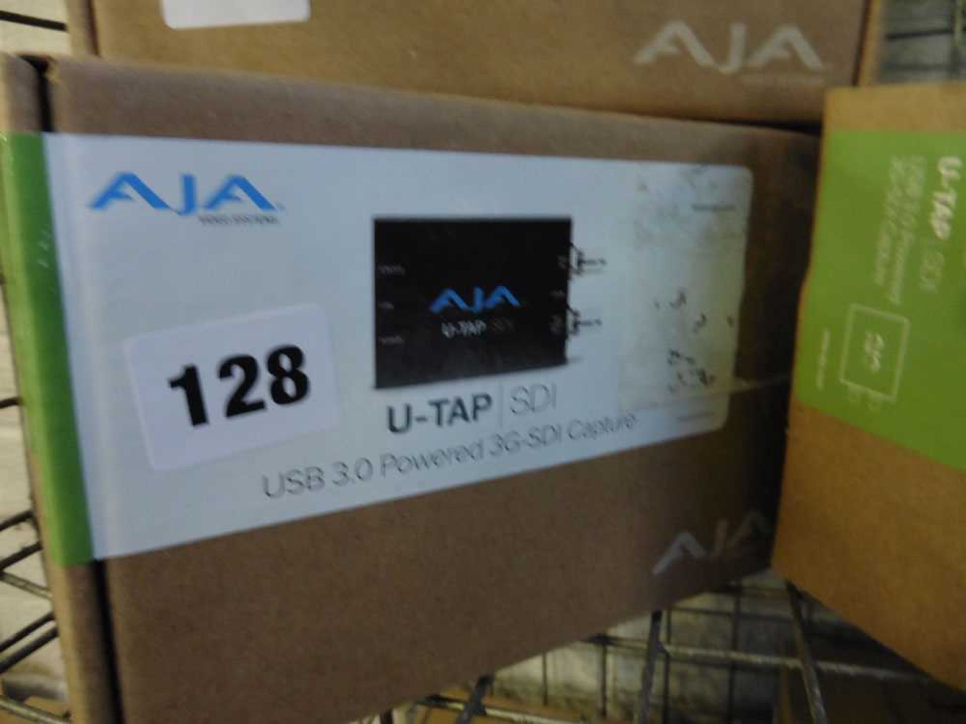 +VAT AJA video systems U-TAP/SDI USB 3.0 powered 3G-SDI capture device in box