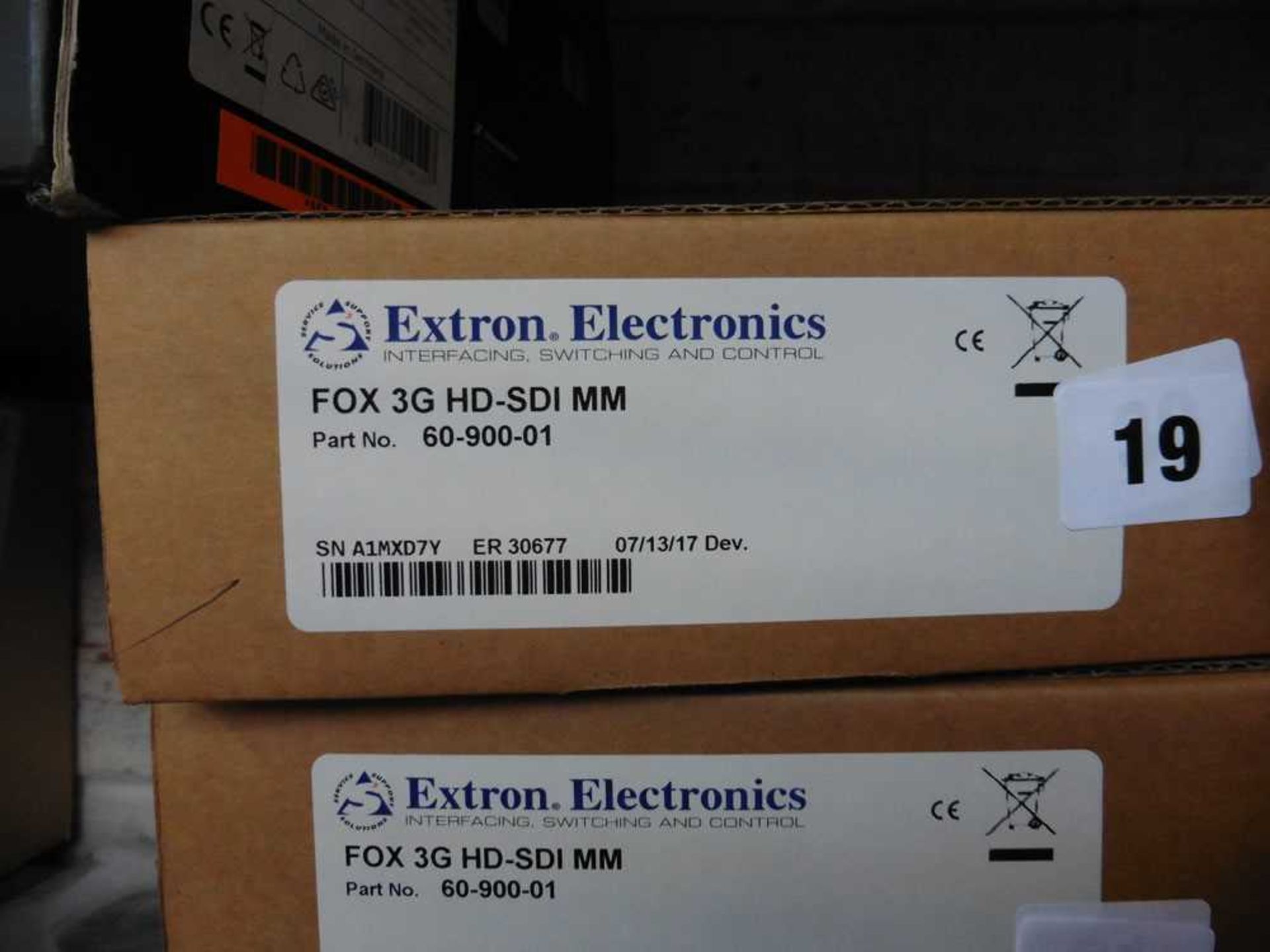 +VAT Extron Fox 3G HD-SDIMM transceiver with box, missing power supply - Image 3 of 3