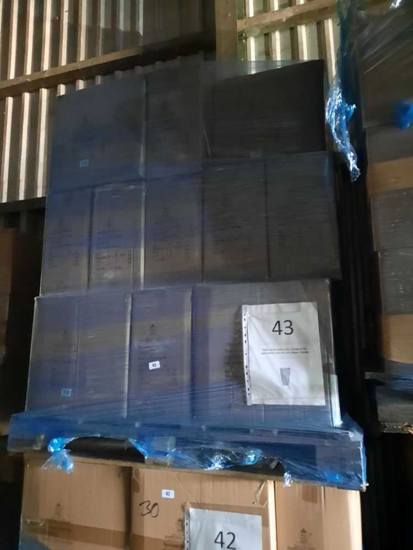 +VAT Pallet of 28 Cartons of 2, (a total of 56) Aged White Vase 19 x 19 x 39cm - 210249 - Image 2 of 3