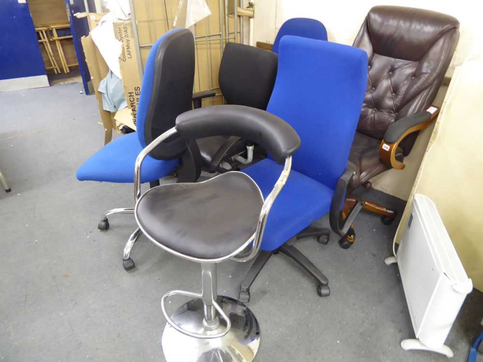 +VAT 5 various swivel office chairs together with a chrome bar stool