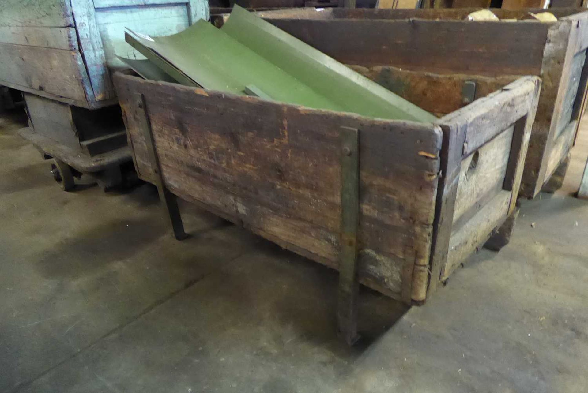 +VAT Metal bound wooden box on stand containing snow plough attachments - Image 2 of 2