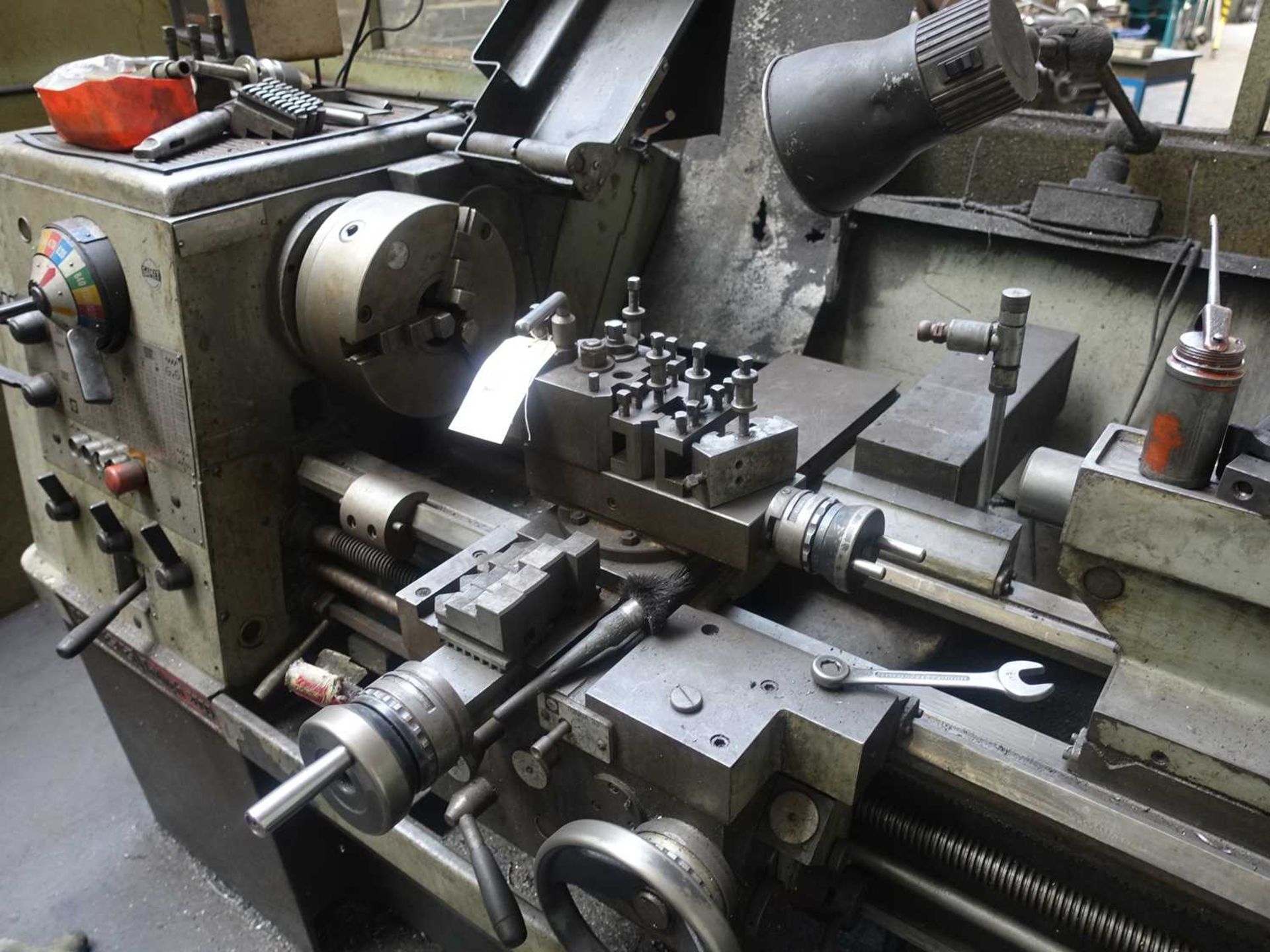 +VAT Colchester Triumph 2000 Gap Bed centre lathe with 3 and 4 jaw chuck, steady, and QC tool - Image 3 of 5