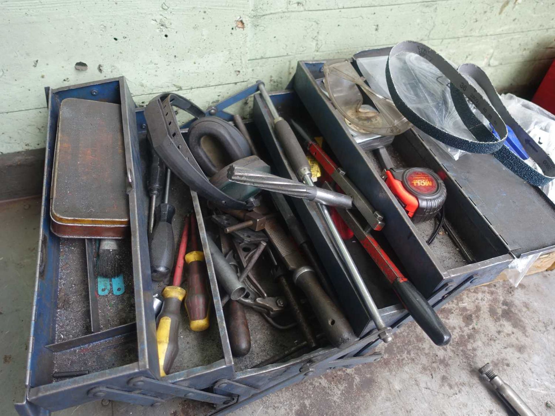 +VAT Range of hand tools including mole grips, cantilever tool box etc - Image 3 of 3