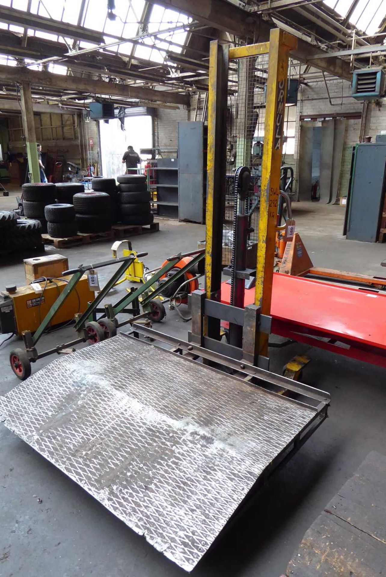 +VAT Formula Series R hydraulic pallet lifter, Safe working load: 292kg