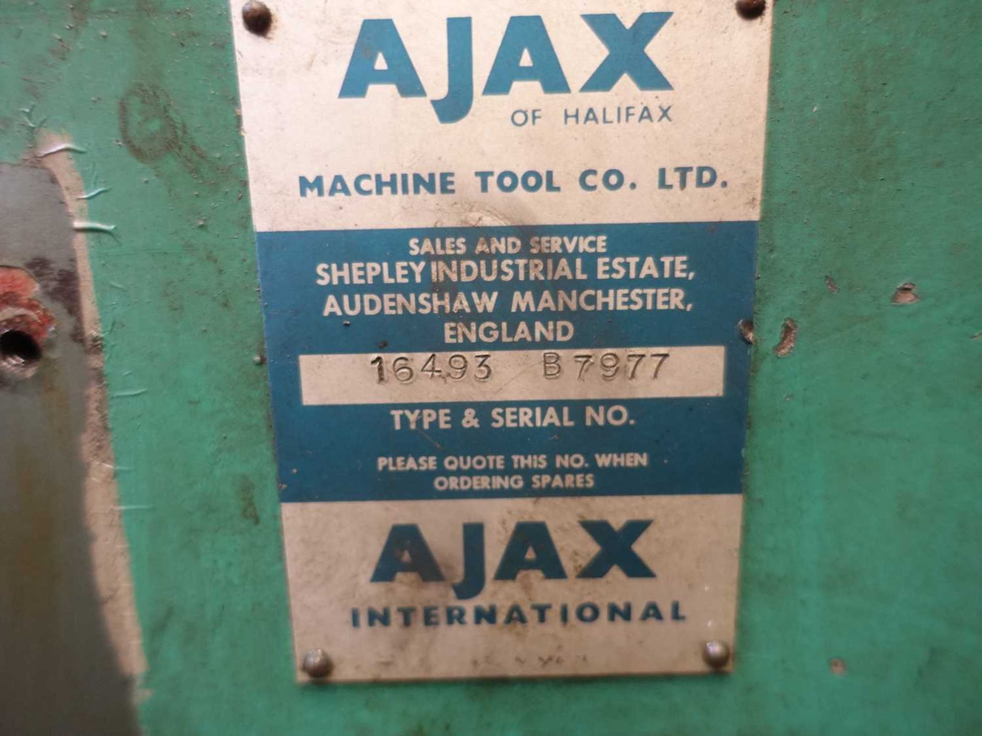 +VAT Ajax type 16493 radial drill with cube and 6" machine vice, serial number: 7977 - Image 3 of 5