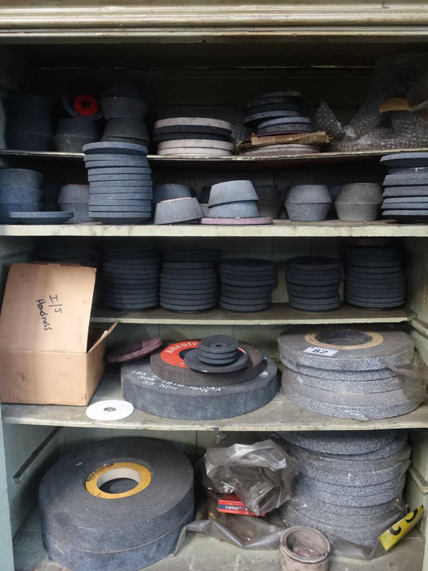 +VAT Range of grinding and cutting discs