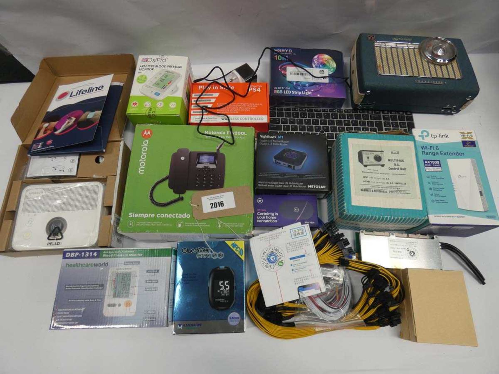 +VAT Motorola FW200L phone, medical monitors, radio, TP-Link WiFi extender, 4G WiFi devices, tc