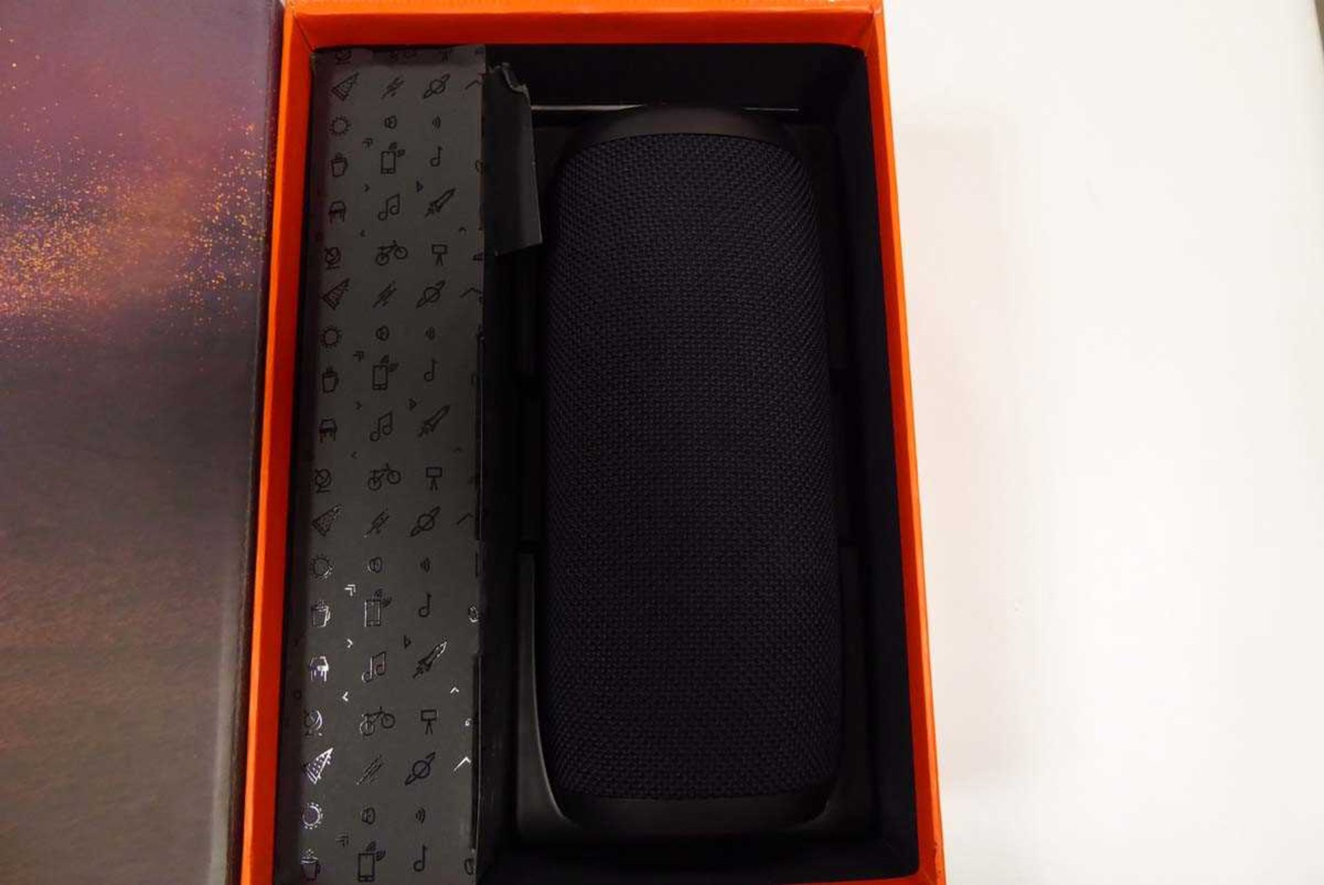 +VAT JBL link 20 voice activated portable speaker in box - Image 2 of 2