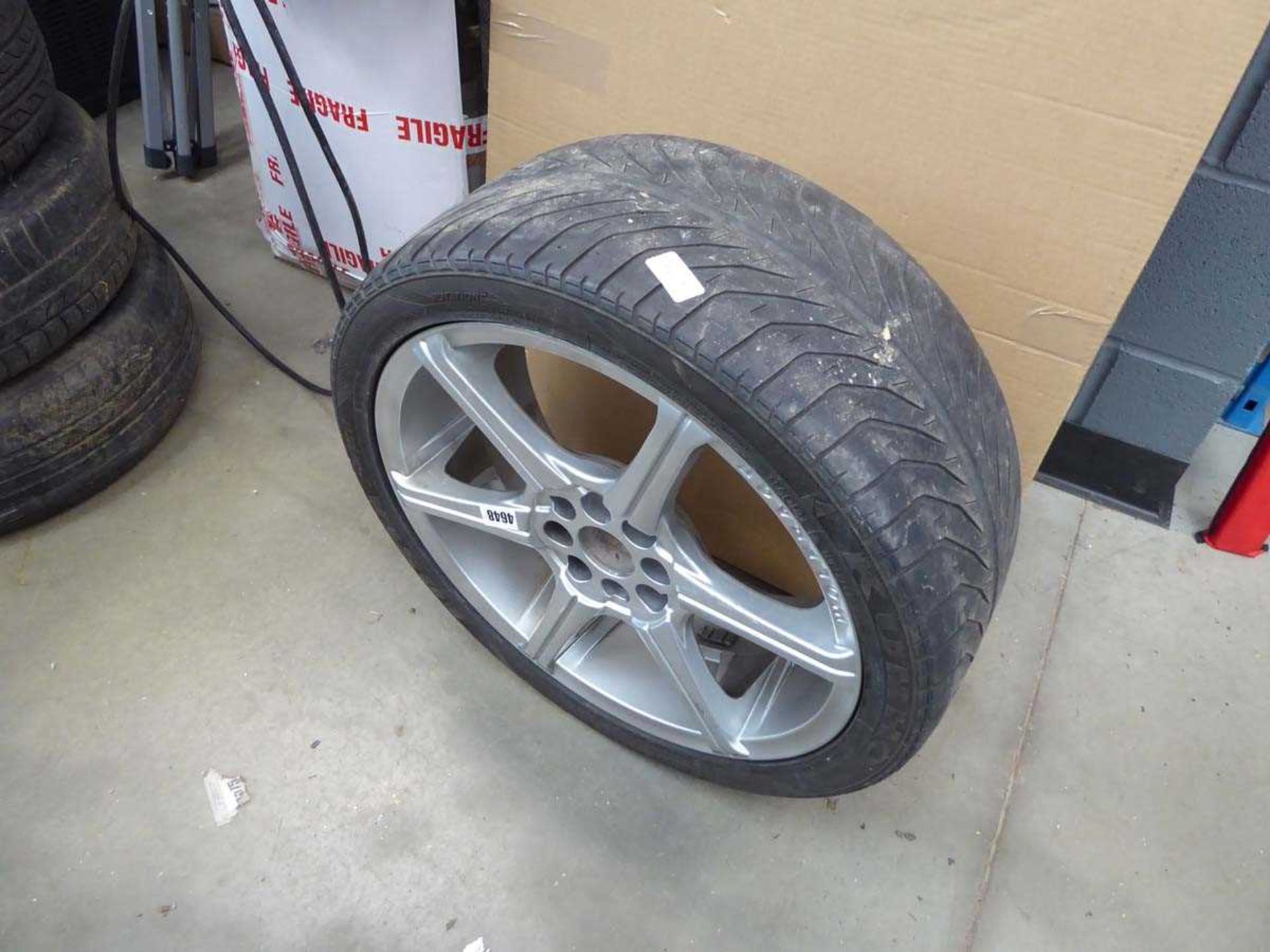 Wolfrace alloy wheel and tyre