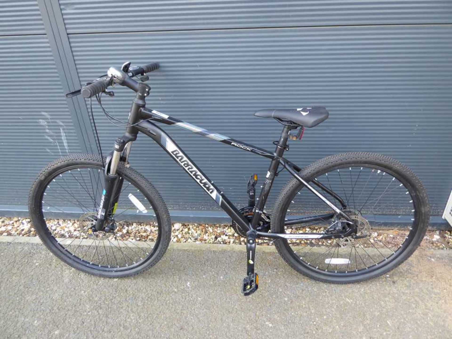 +VAT Barracuda black mountain bike