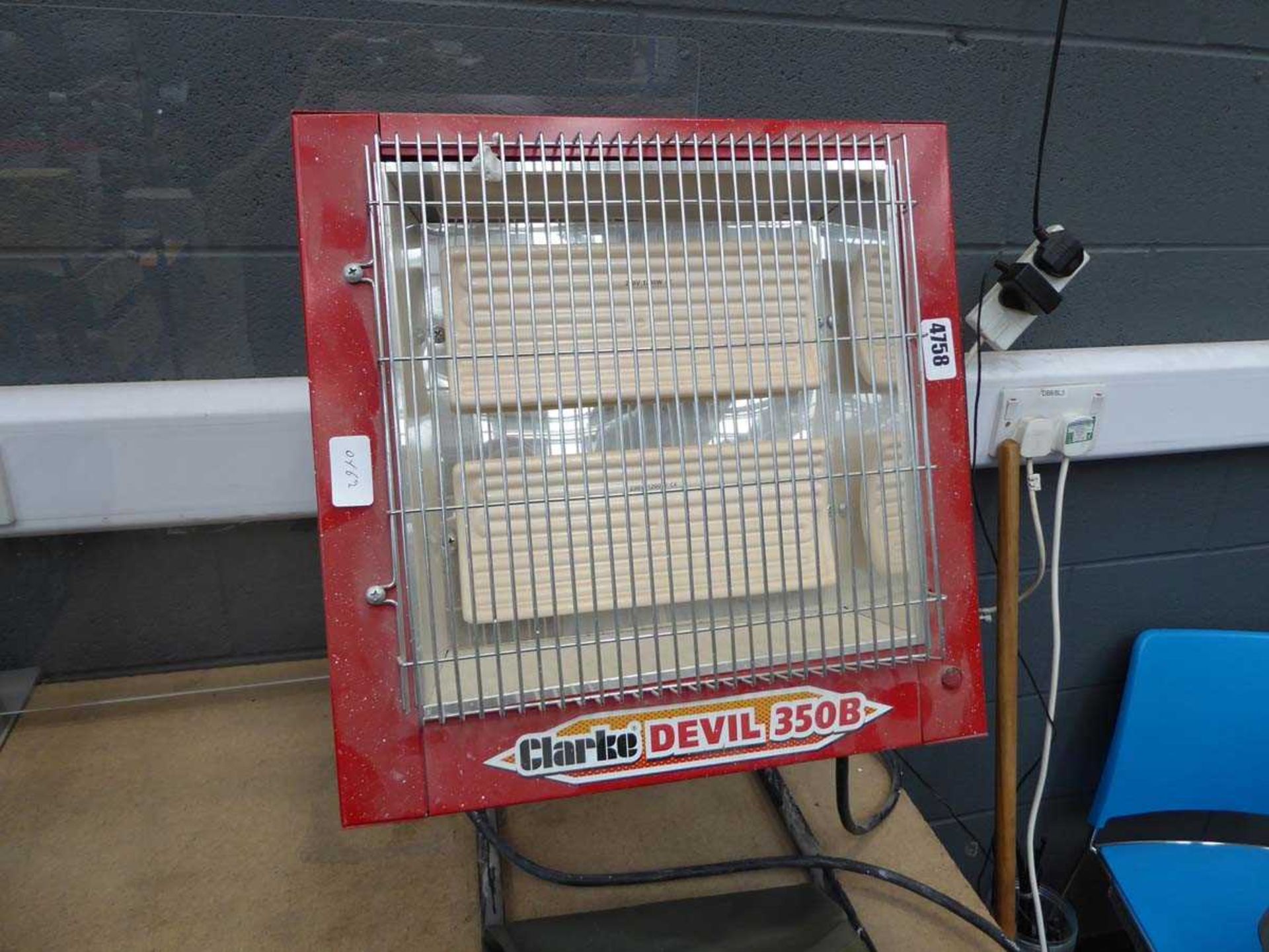 Clarke Devil heater