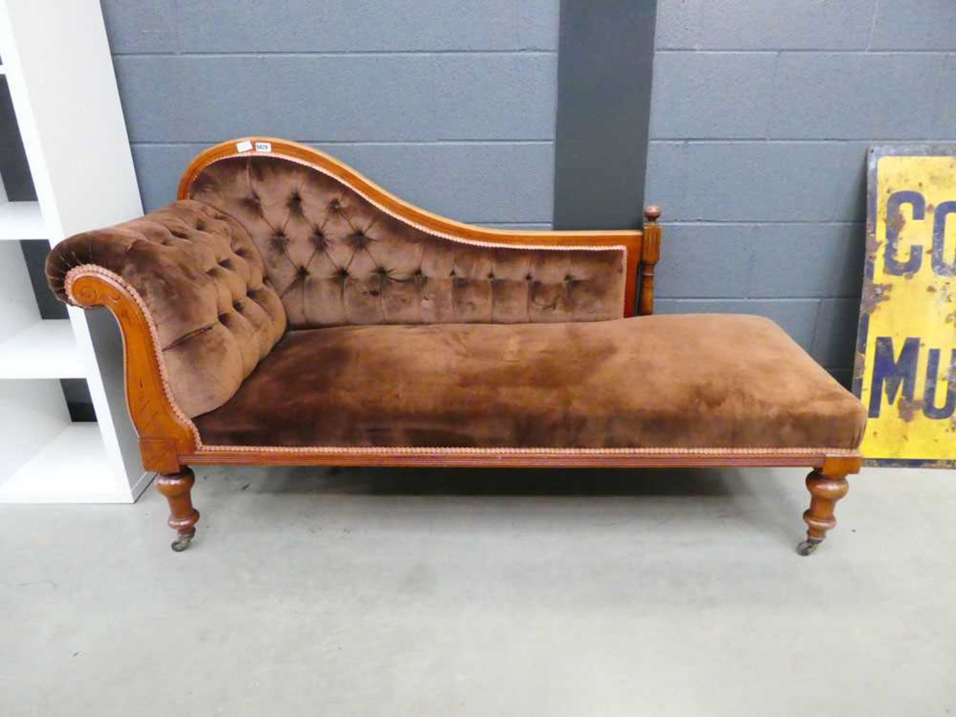 Edwardian chaise lounge