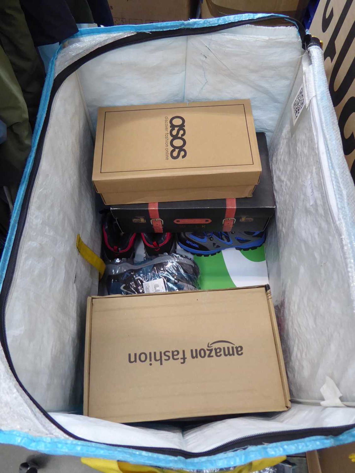 Large box of mixed shoes and bag of resistance bands - Image 2 of 3