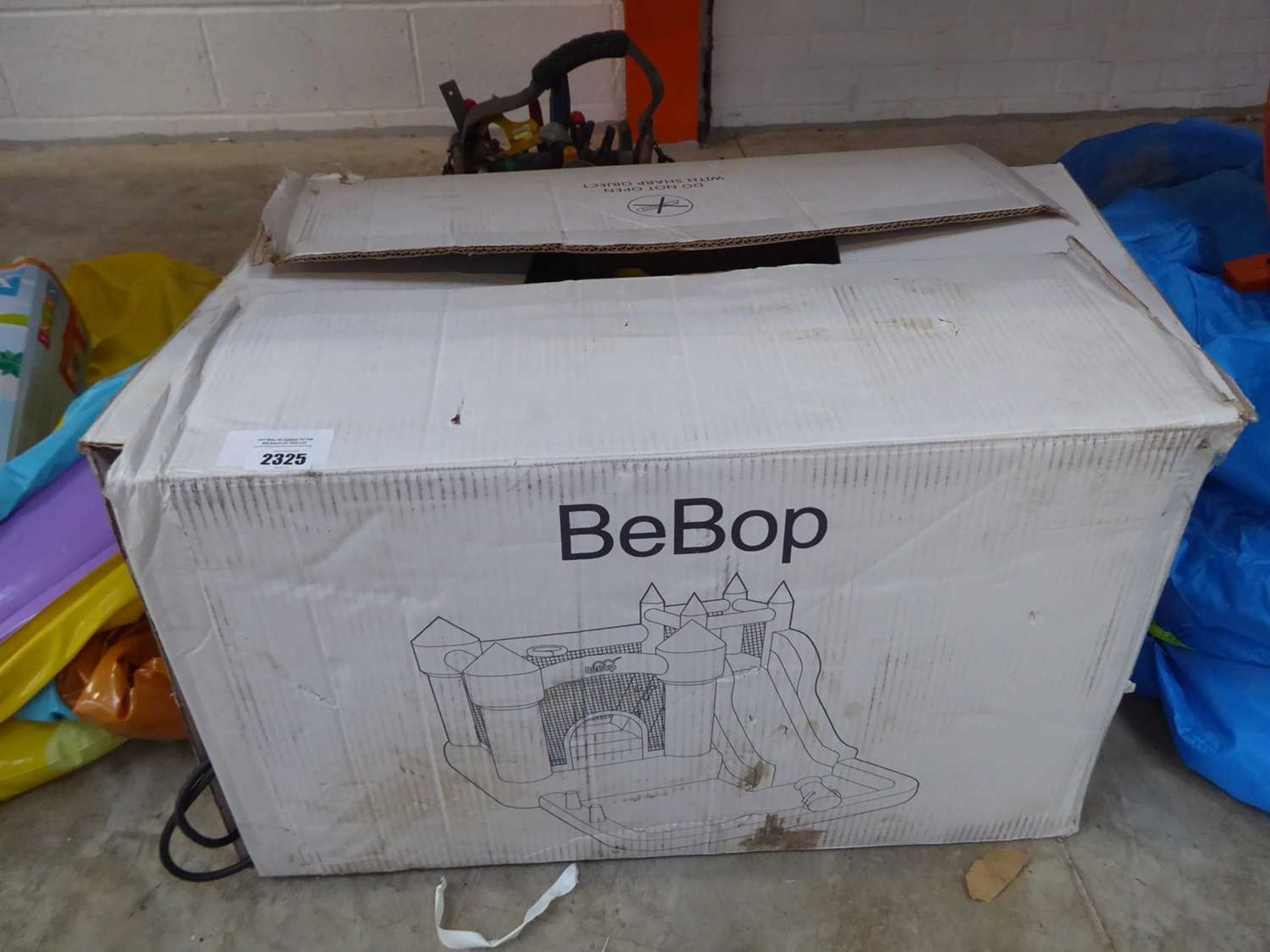 +VAT Boxed Bebop bouncy castle with blower