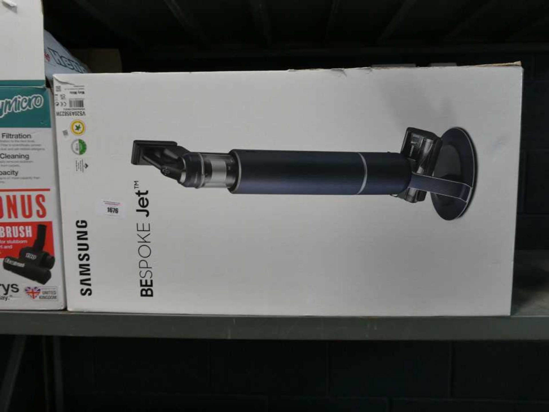 +VAT Samsung bespoke Jet cordless vacuum cleaner, boxed (comes with 1 battery)