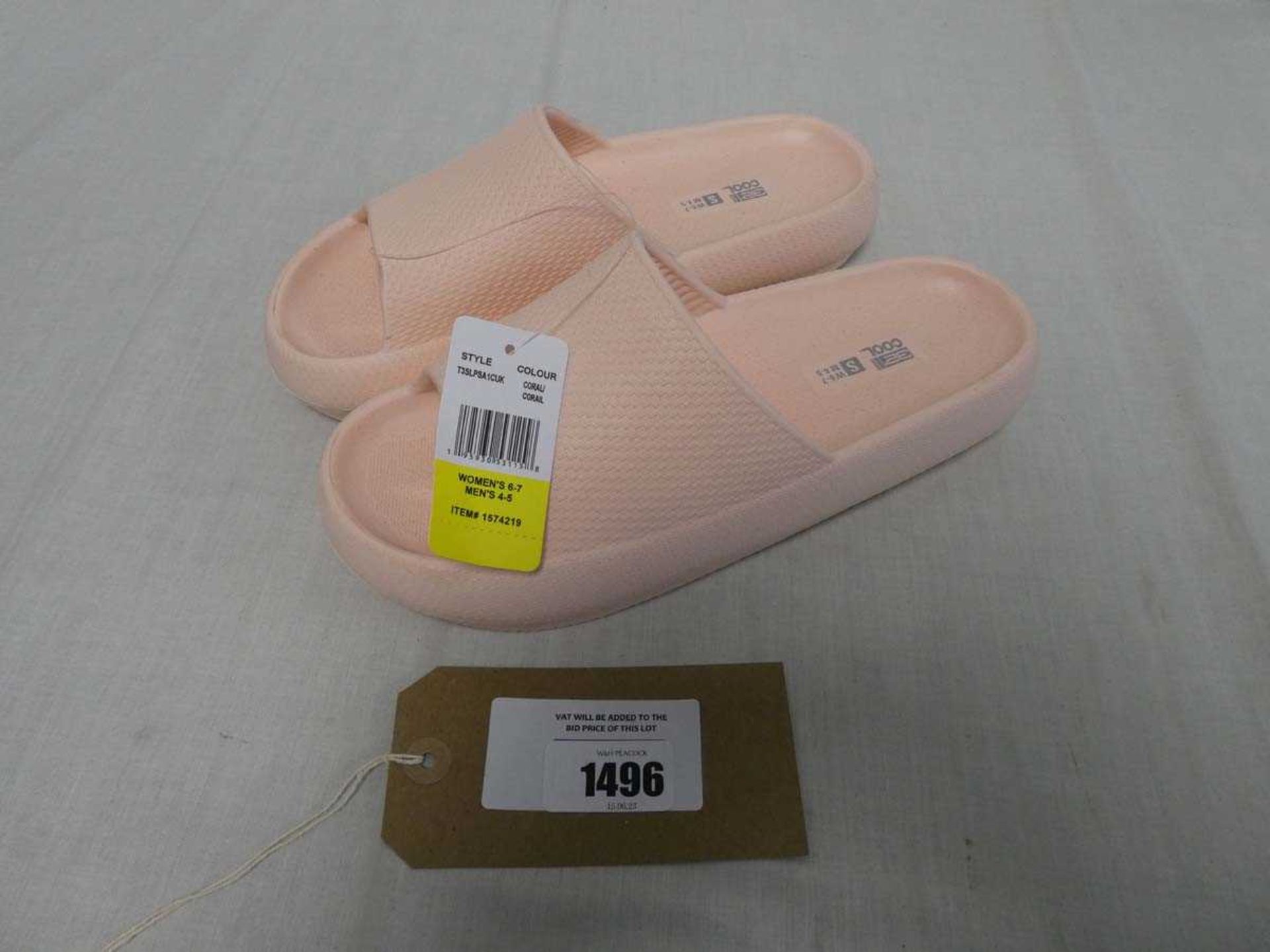 +VAT Pair of women's 32 Degree Cool cushion sliders in coral size S (women's UK6-7) - unboxed