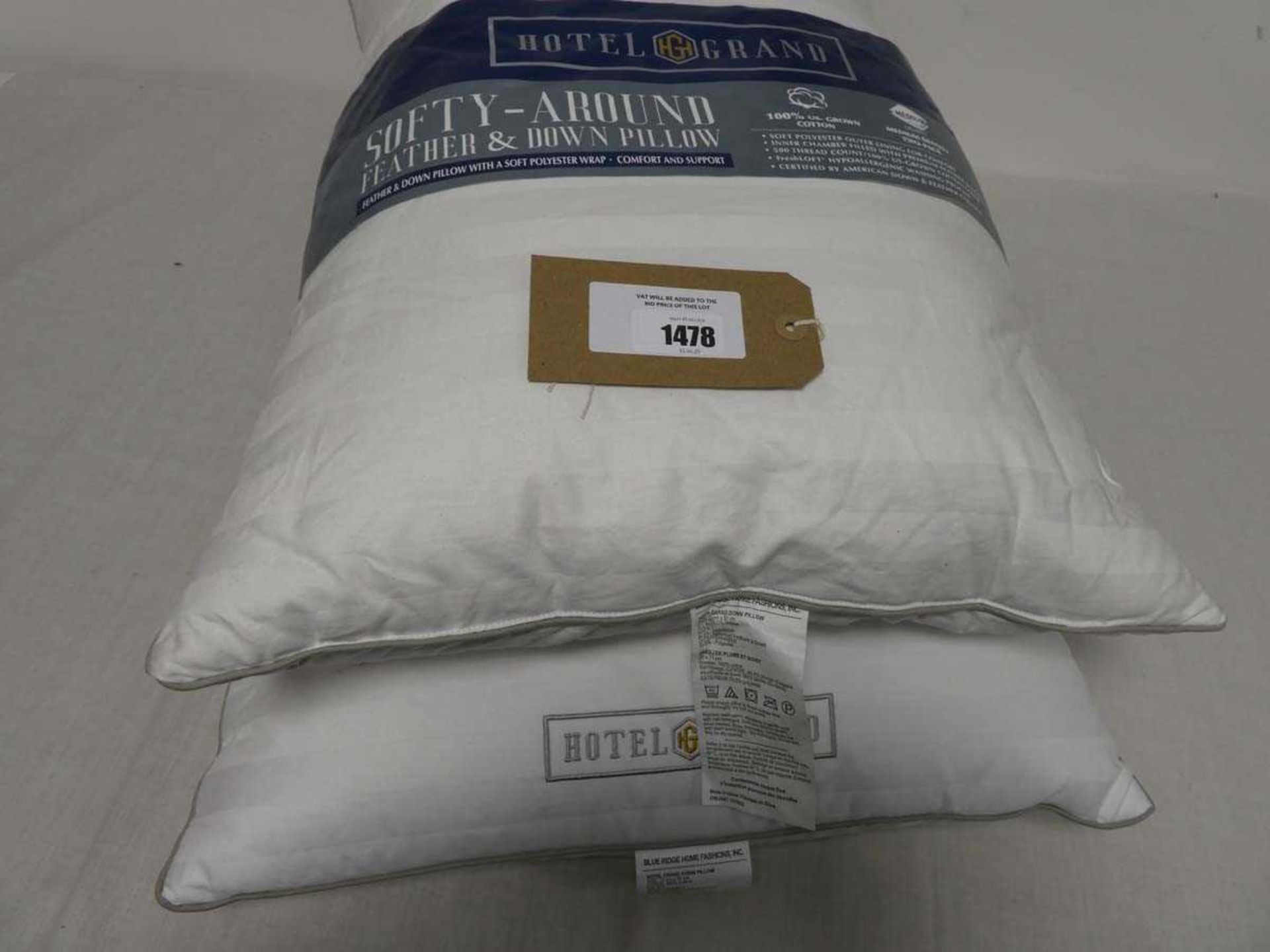 +VAT 2 Hotel Grand feather and down pillows