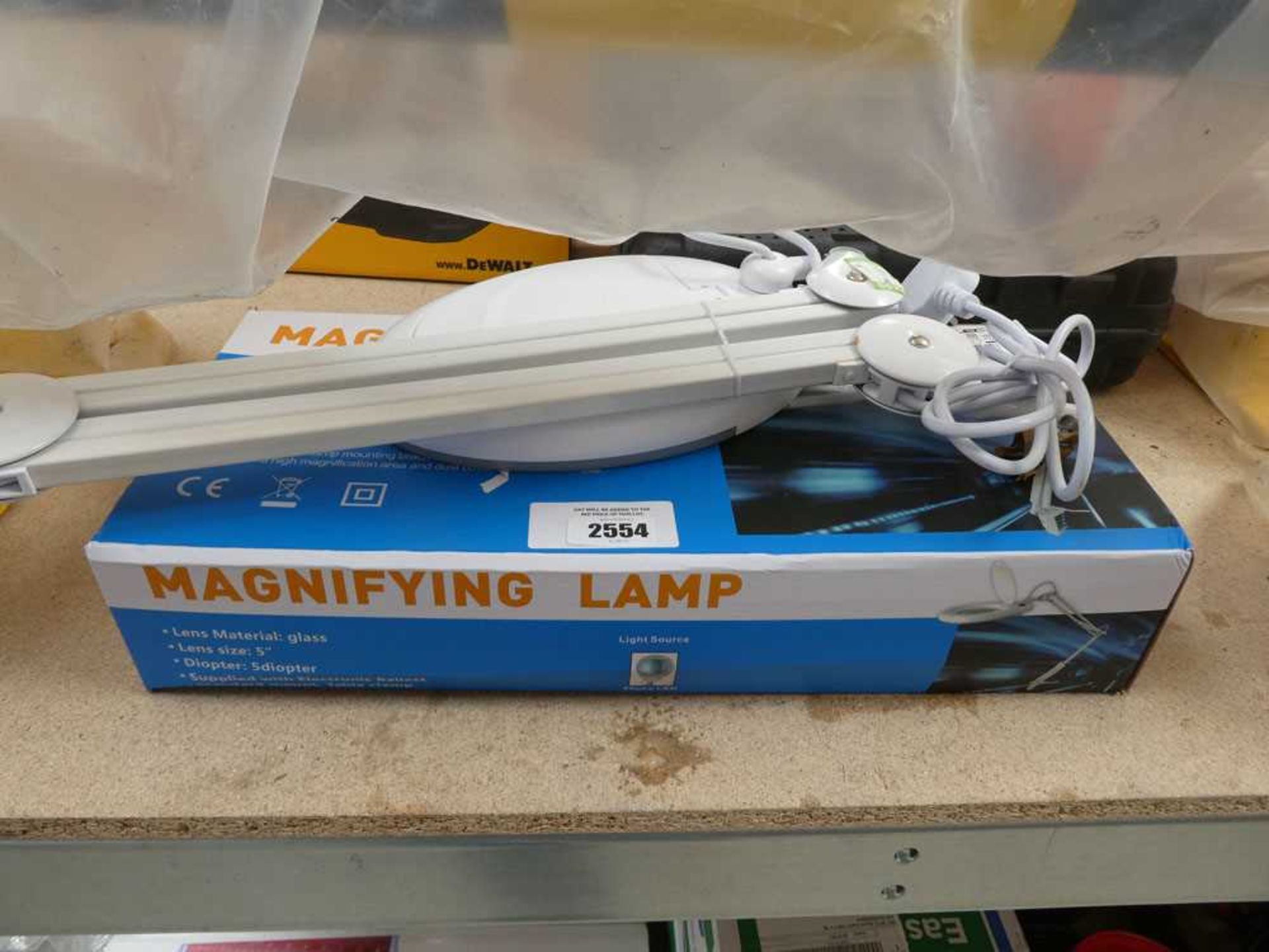 +VAT 1 boxed and 1 unboxed LED magnifying lamps