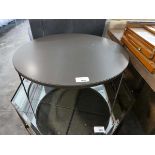 +VAT Metal circular coffee table