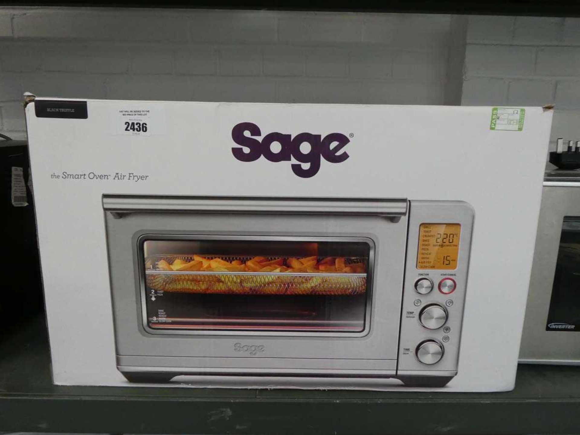 +VAT Boxed Sage smart oven/air fryer in black