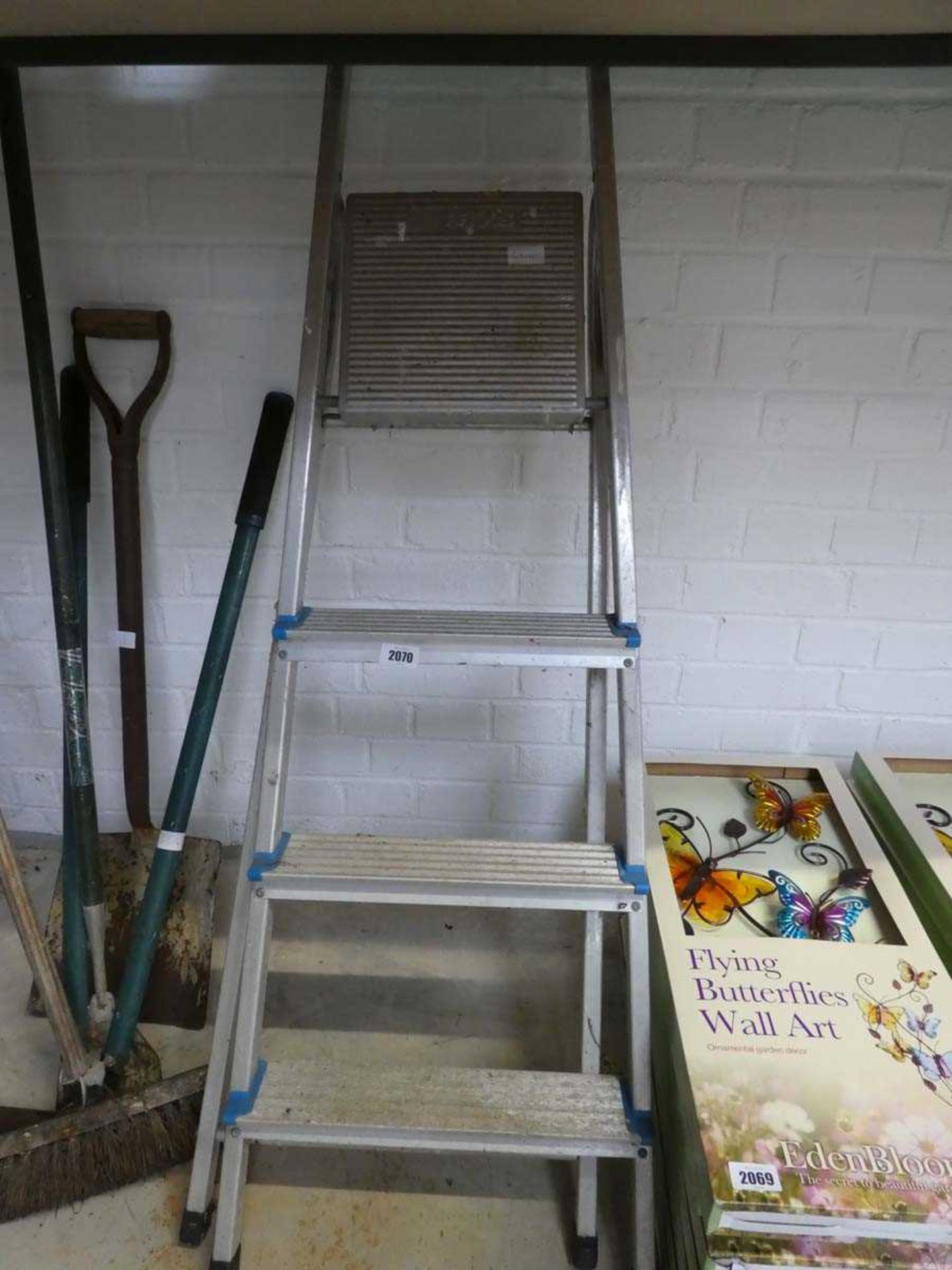 Aluminium 3 tread step ladder, together with a shovel, hoe, grass shears and broom