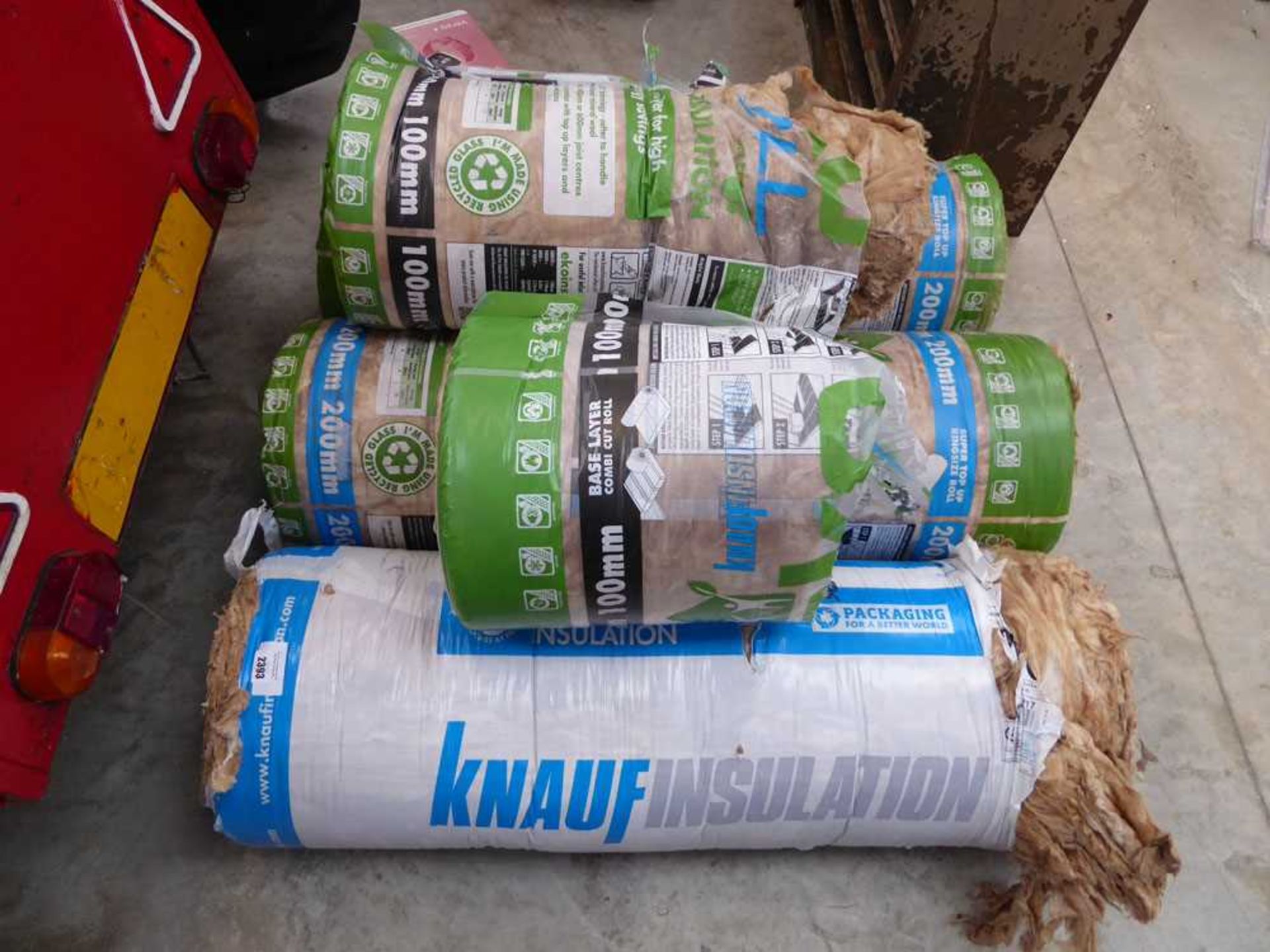 +VAT 4 rolls of Knauf 200mm insulation