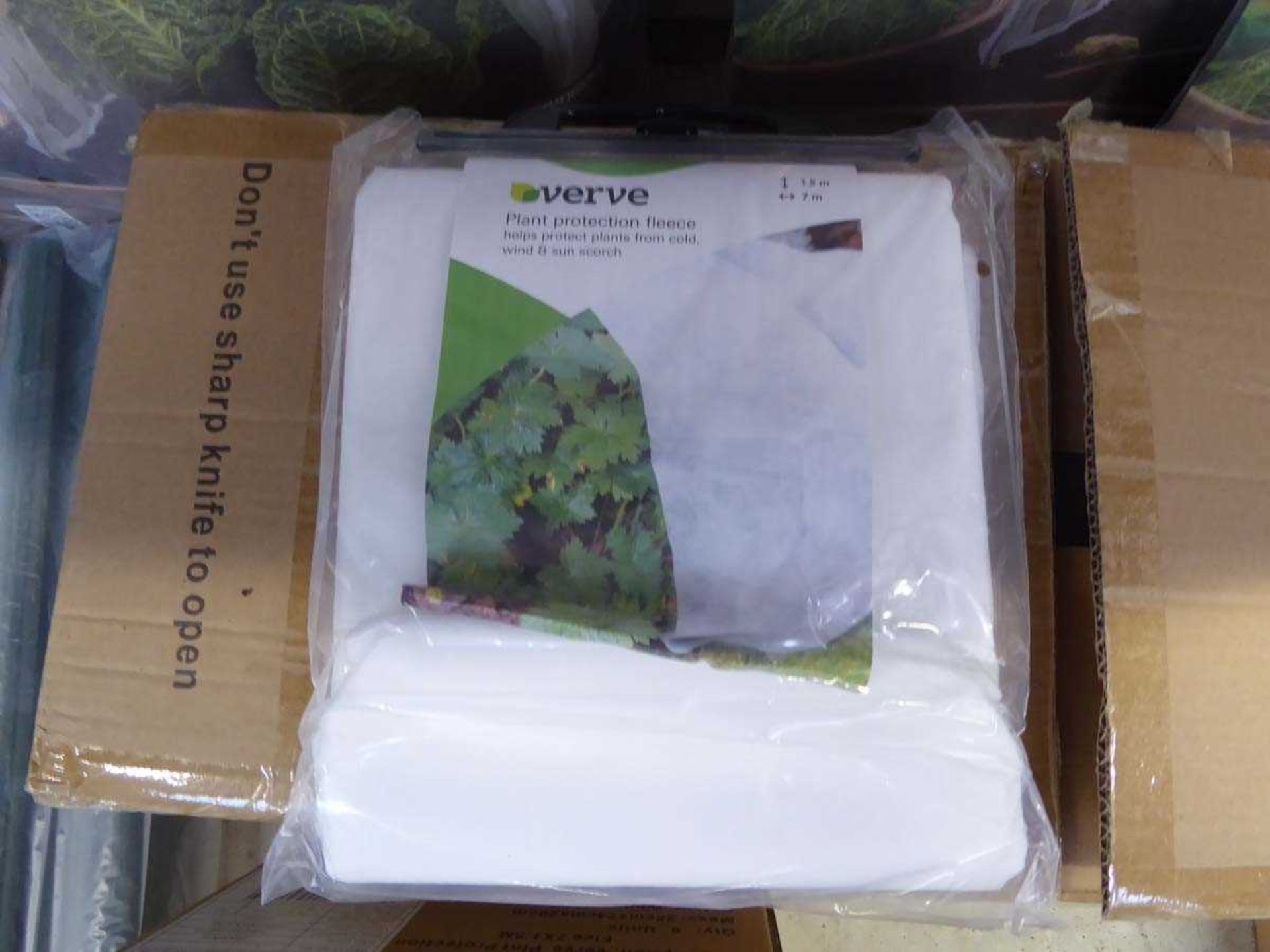 2 boxes containing 12 Verve plant protection fleeces - Image 2 of 2
