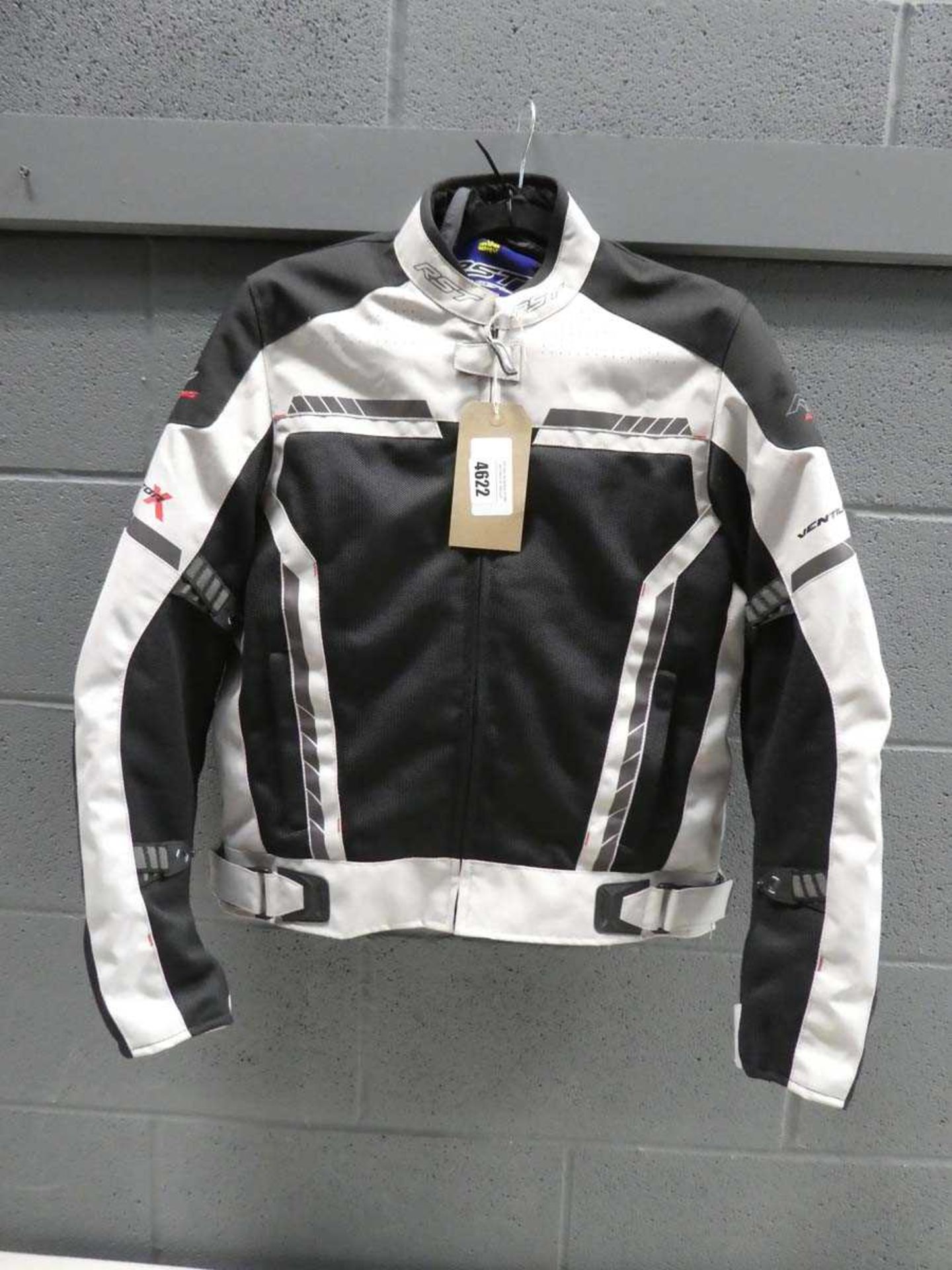 +VAT RST Pro Series motorcycle jacket Size 42