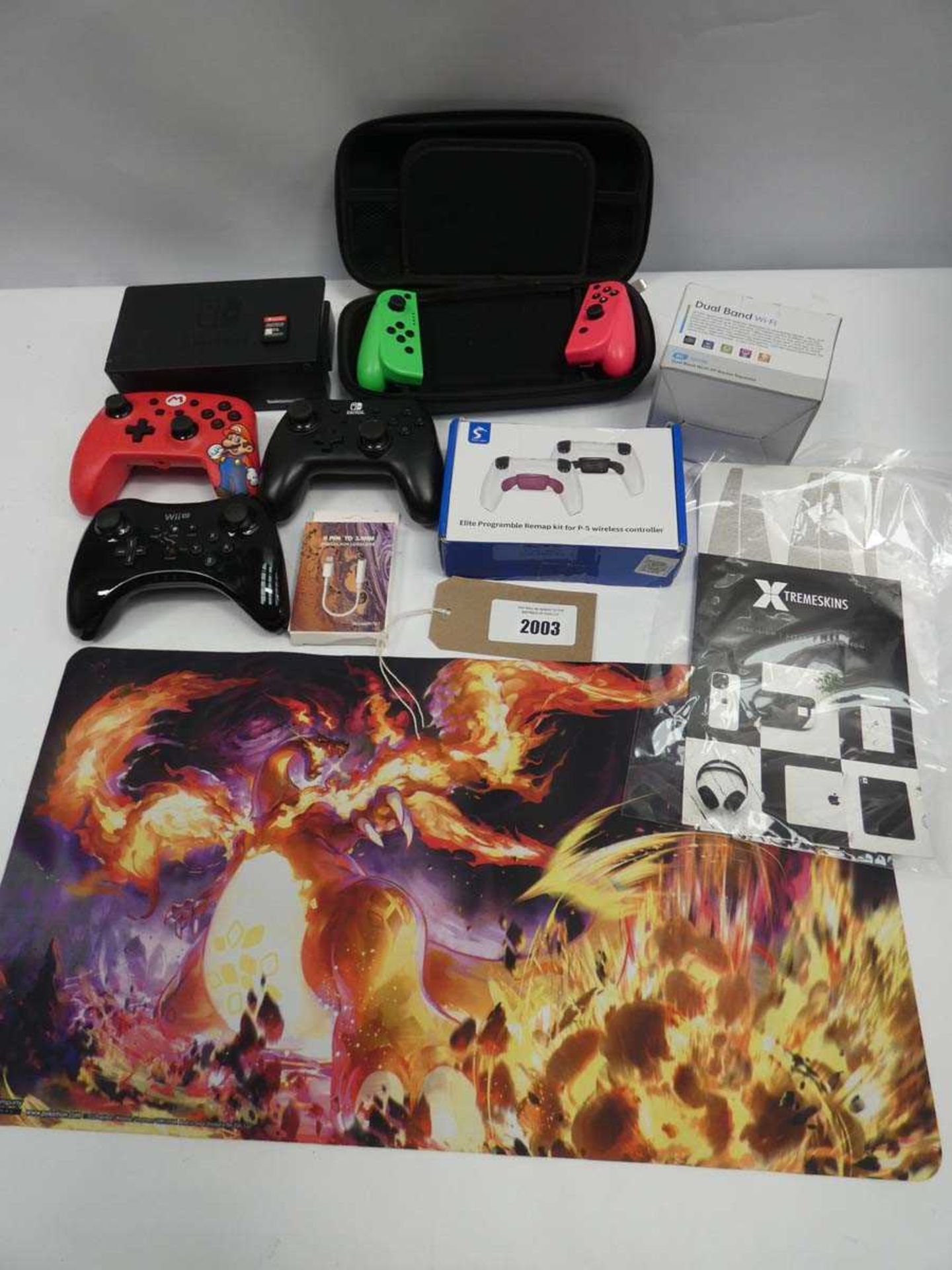 +VAT Switch base, loose Switch game, various controllers, mouse mat, etc