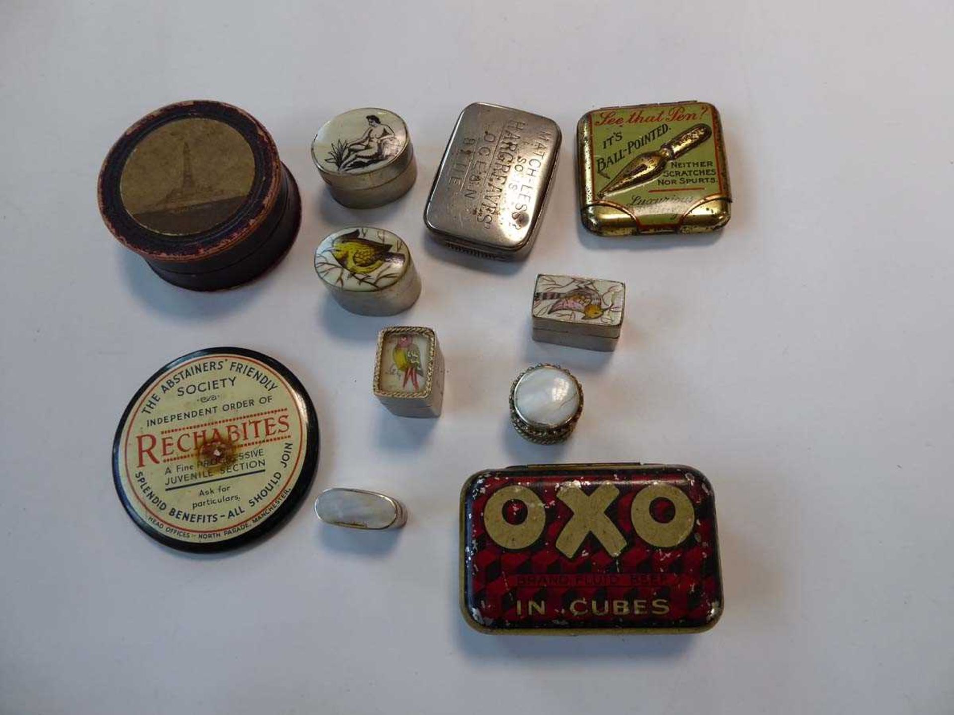 Quantity of collectible tins inc. Oxo and others