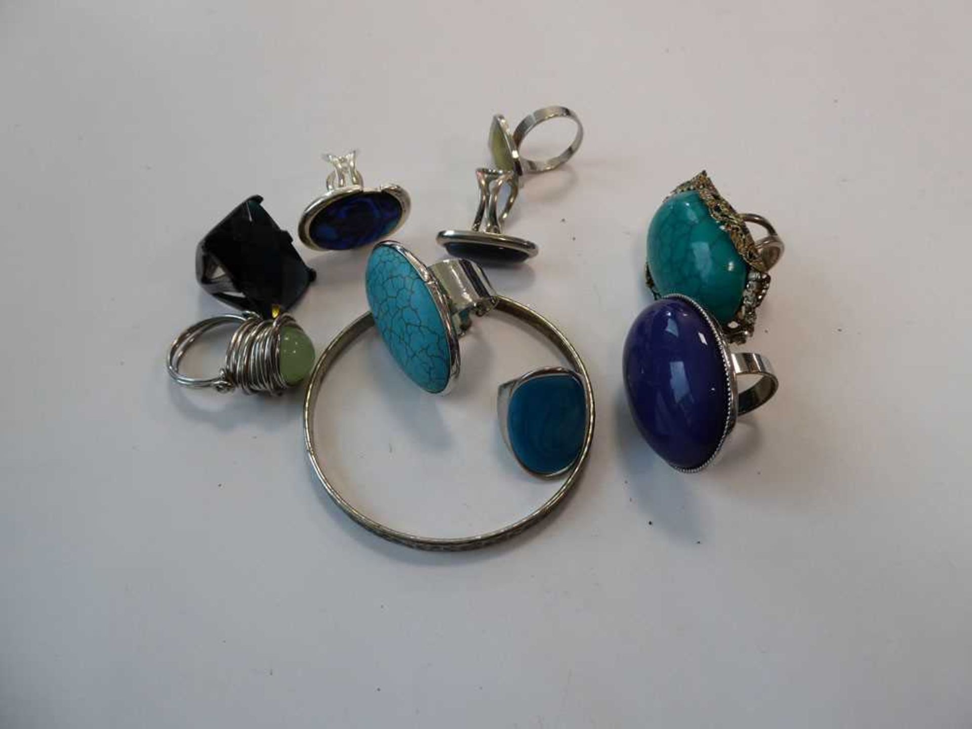 +VAT Selection of jewellery inc. large stone decorative ring and bracelet