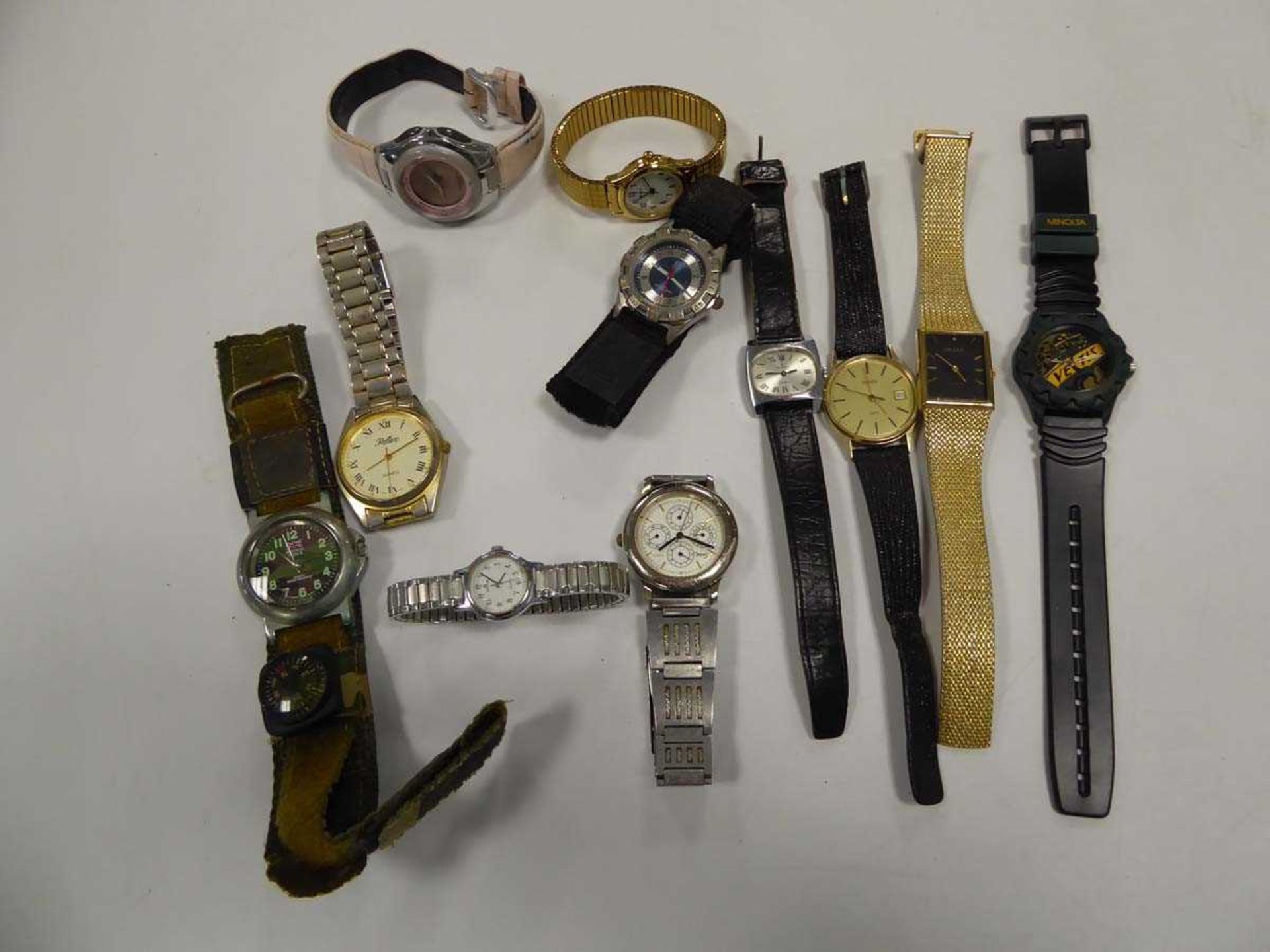 Bag of 11 mixed watches