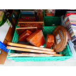 Box containing wooden signs, book ends, plaques and adjustable calendar