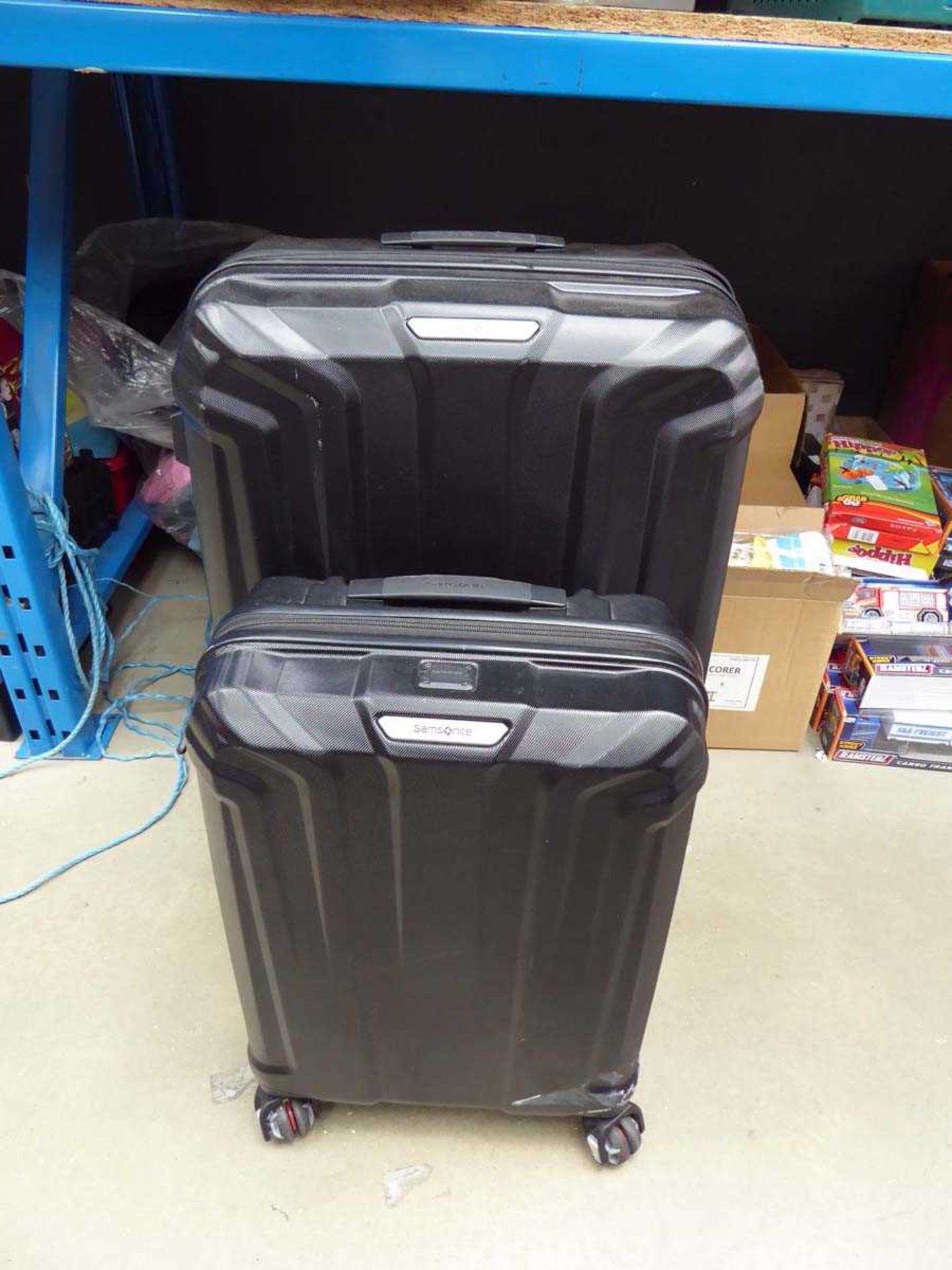 2 piece hard shell Samsonite suitcase set