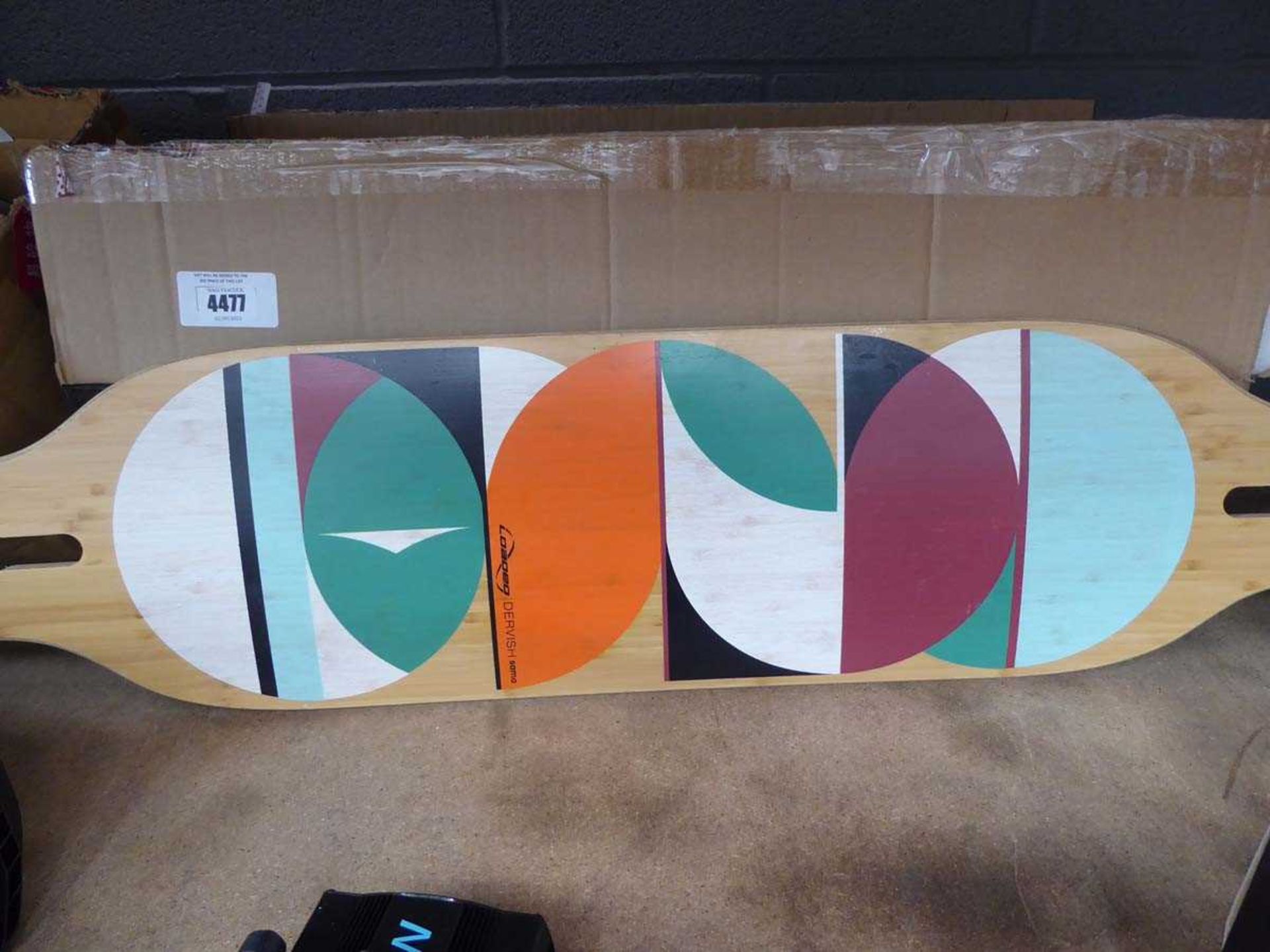 +VAT Skateboard bed and skateboard - Image 2 of 3