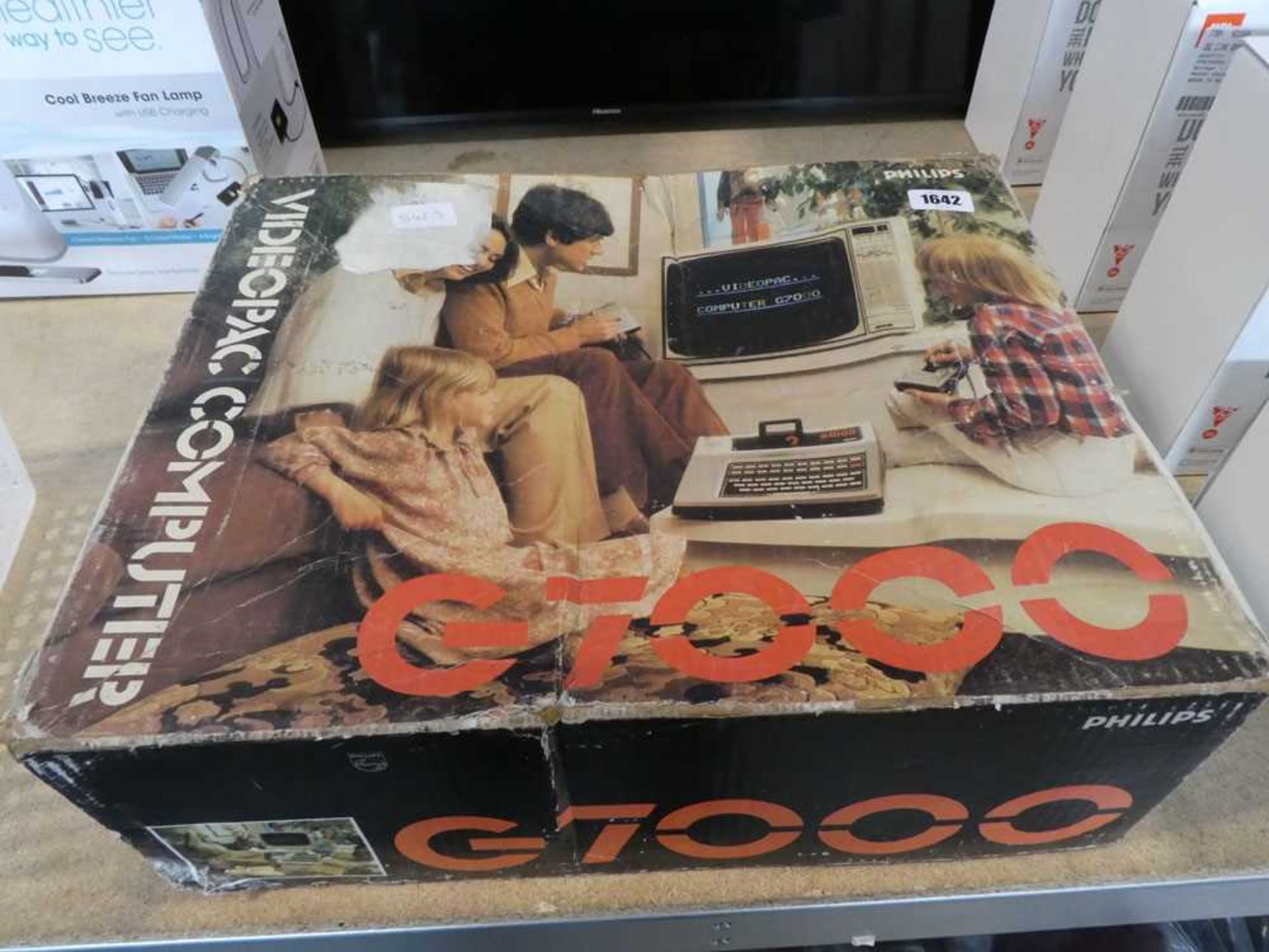 Philips Videopac computer (G7000) in box
