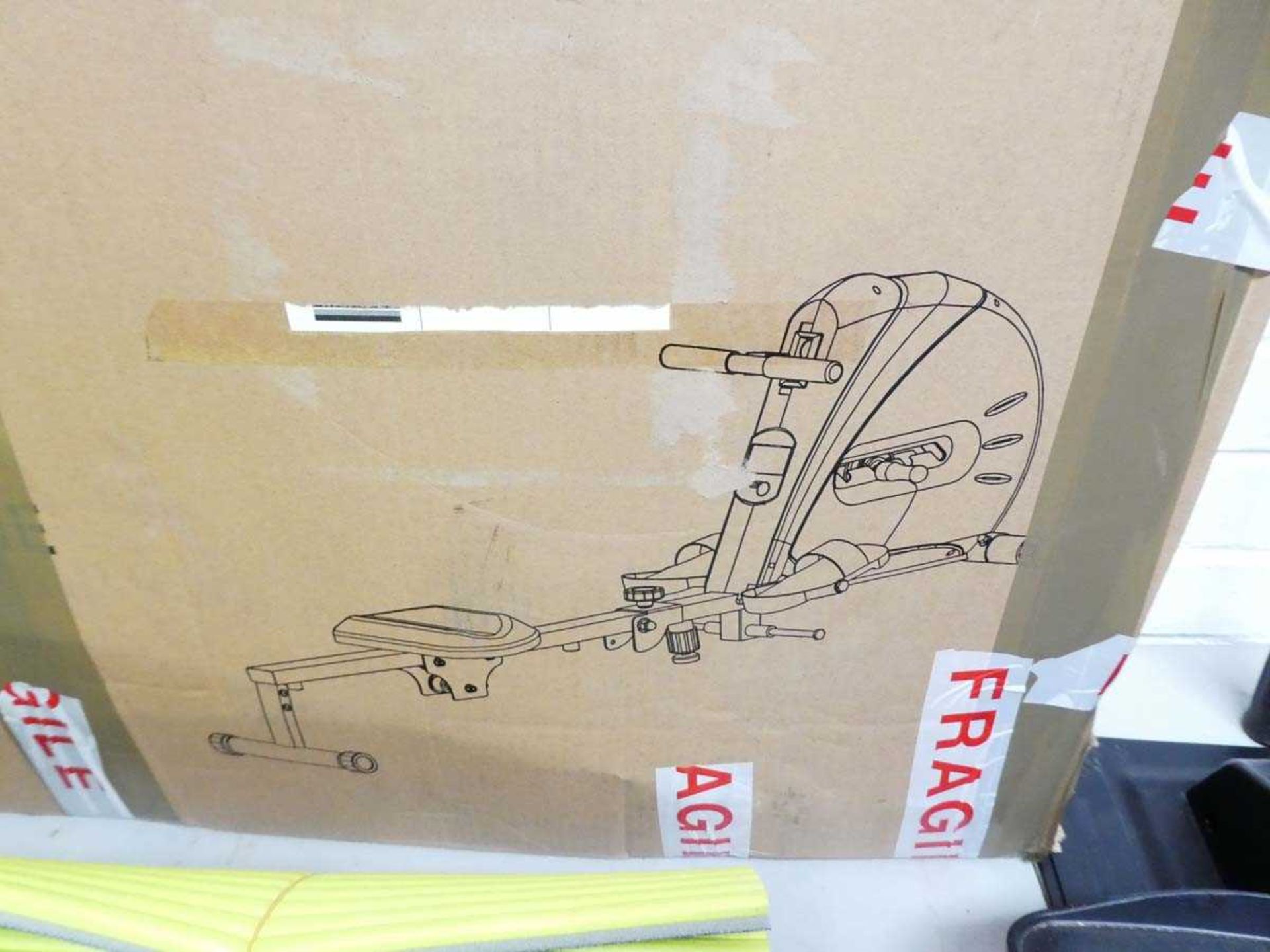 Boxed Sunny elastic cord rowing machine - Image 2 of 2