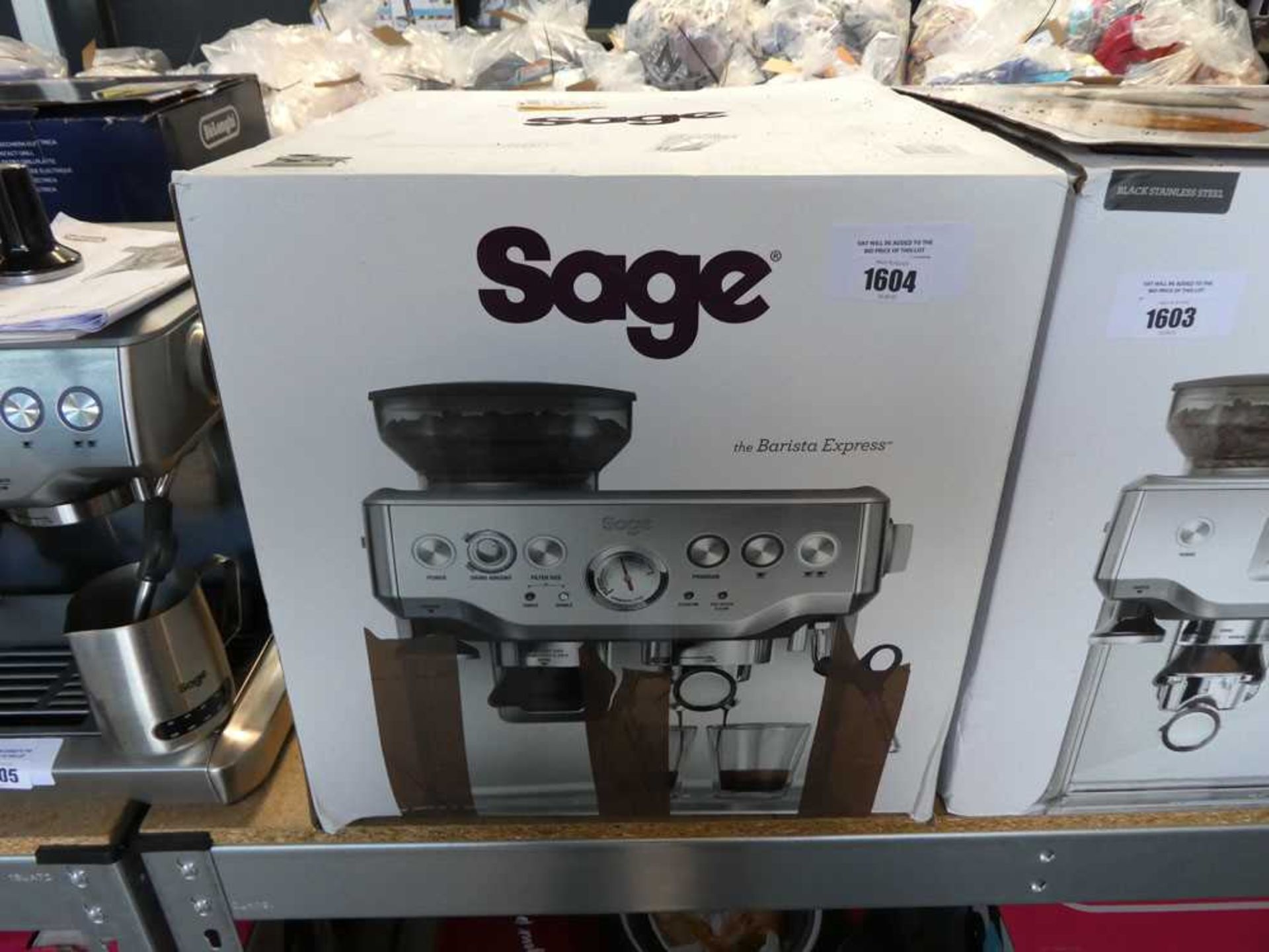 +VAT Sage the Barista Express coffee machine in box