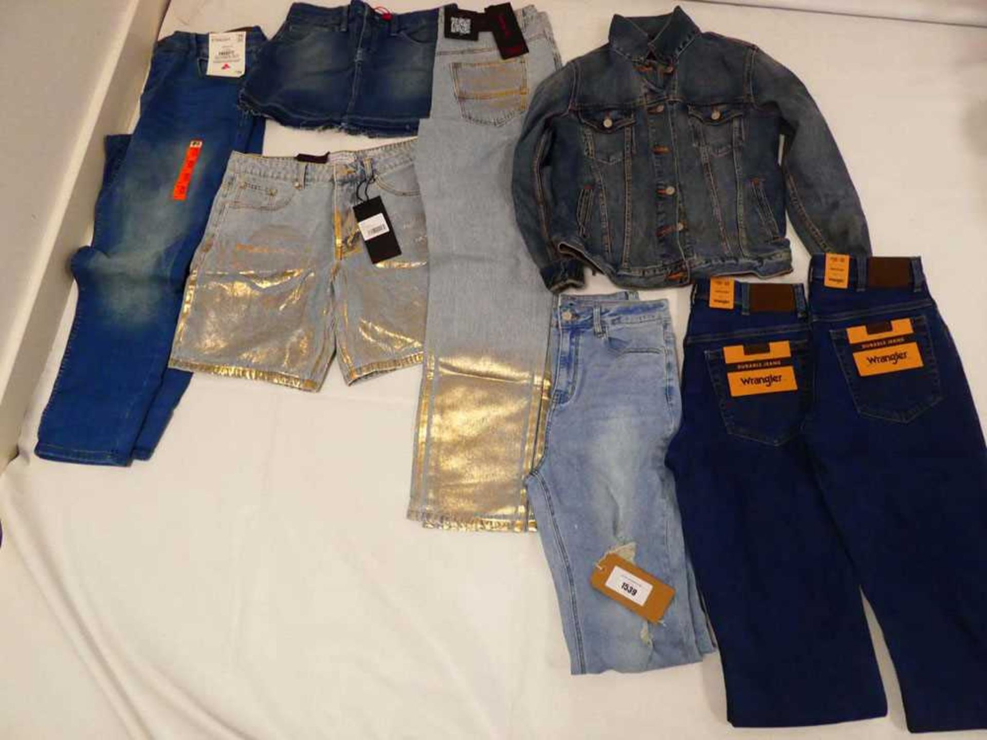 +VAT Selection of various denimwear