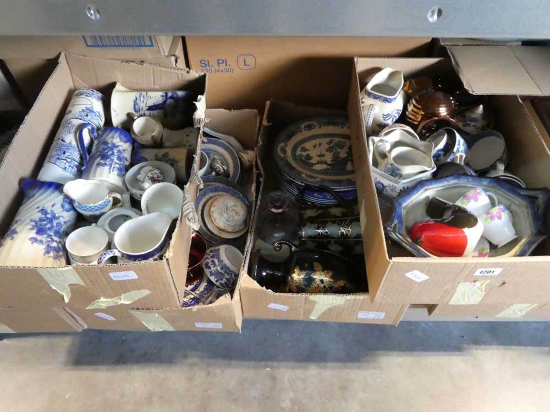 Under bay containing 7 boxes of mixed china - Image 2 of 3