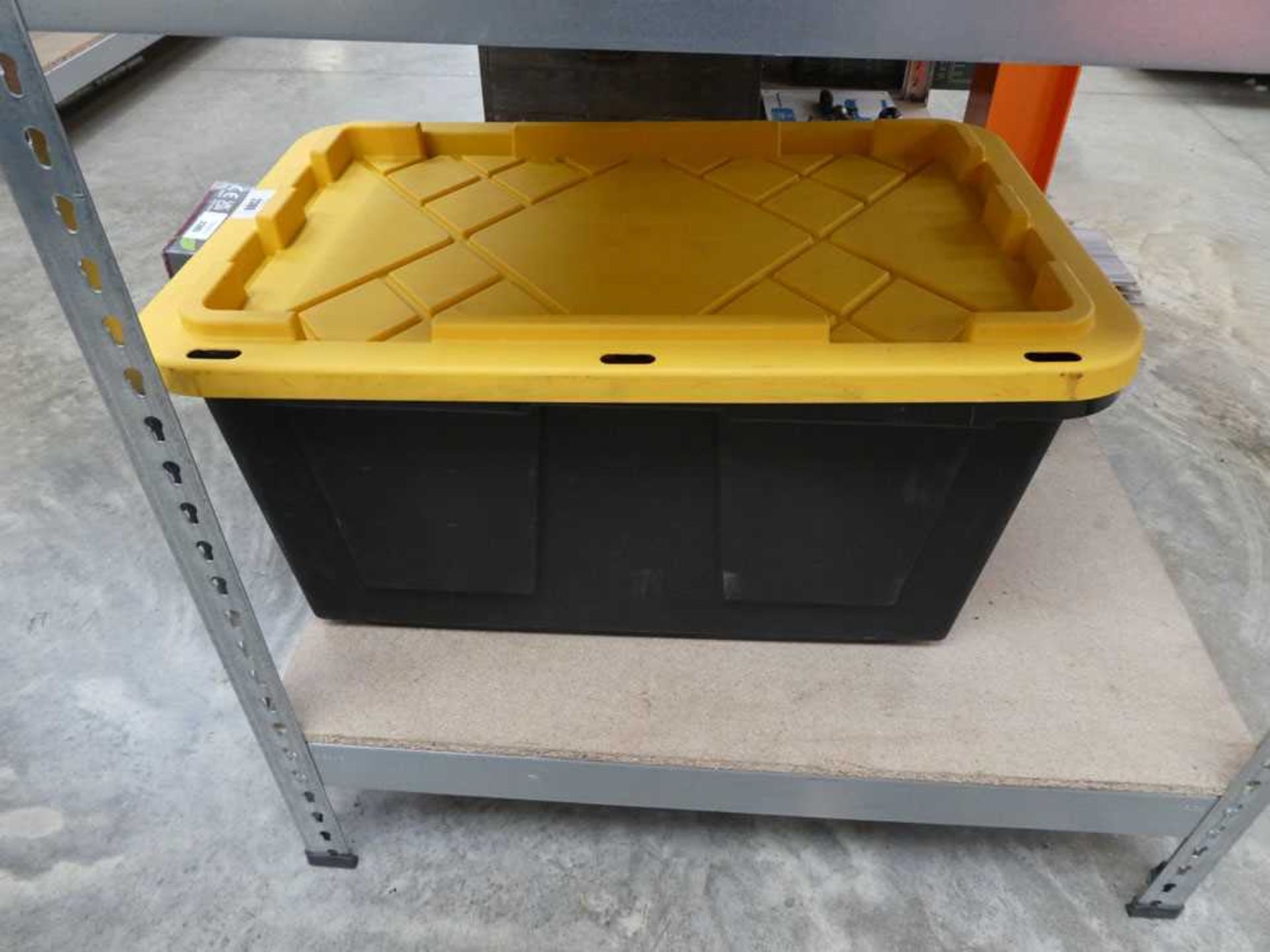 +VAT Greenmade 27 gallon storage box with lid