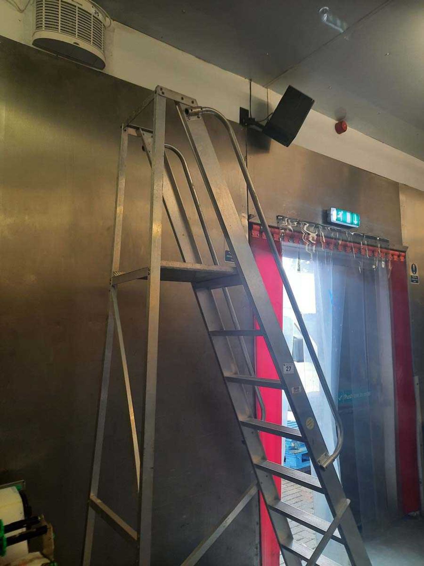 +VAT 8 tread aluminium ladder with platform - Image 2 of 2