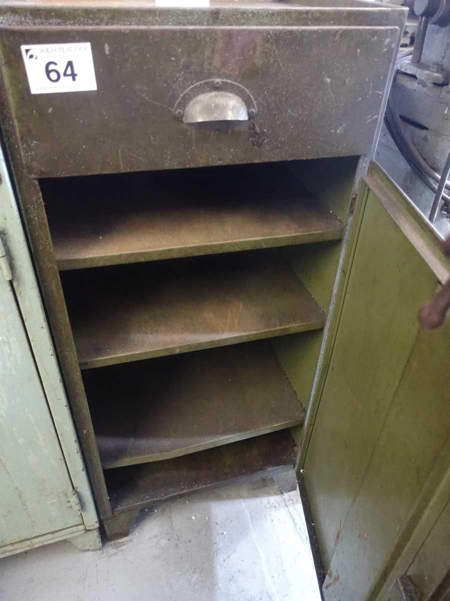 +VAT Vintage metal tool cabinet with drawer - Image 3 of 3